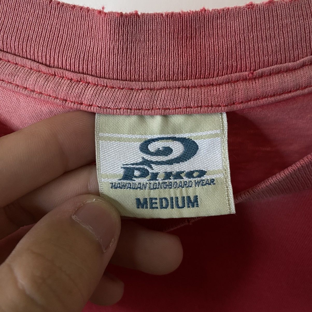 Vintage Vintage 2000s Piko Surf Faded Tee Quiksilver Mambo Bronzeage Size US M / EU 48-50 / 2 - 4 Thumbnail