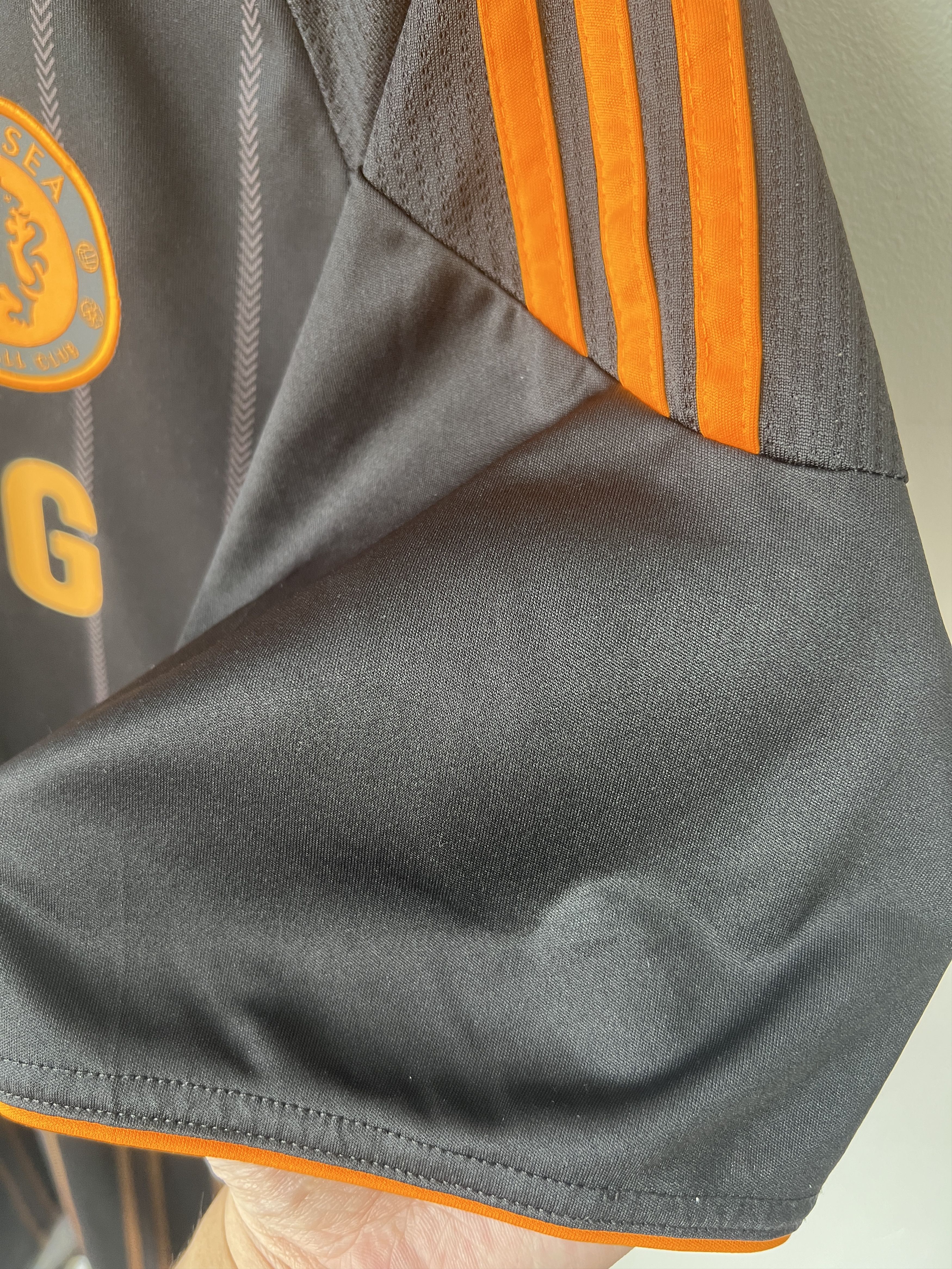 Adidas (L) Chelsea 2010-11 Home Kit Terry #26 Size US L / EU 52-54 / 3 - 6 Thumbnail