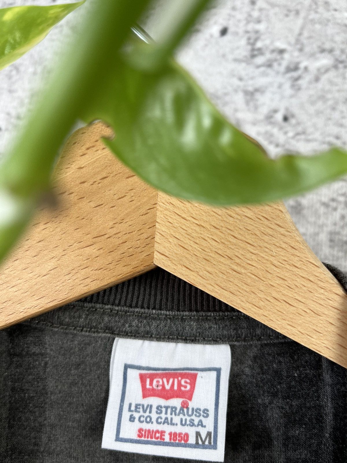 Levi's × Vintage Vintage Levi's Full Print T-shirt (D) Size US M / EU 48-50 / 2 - 6 Thumbnail