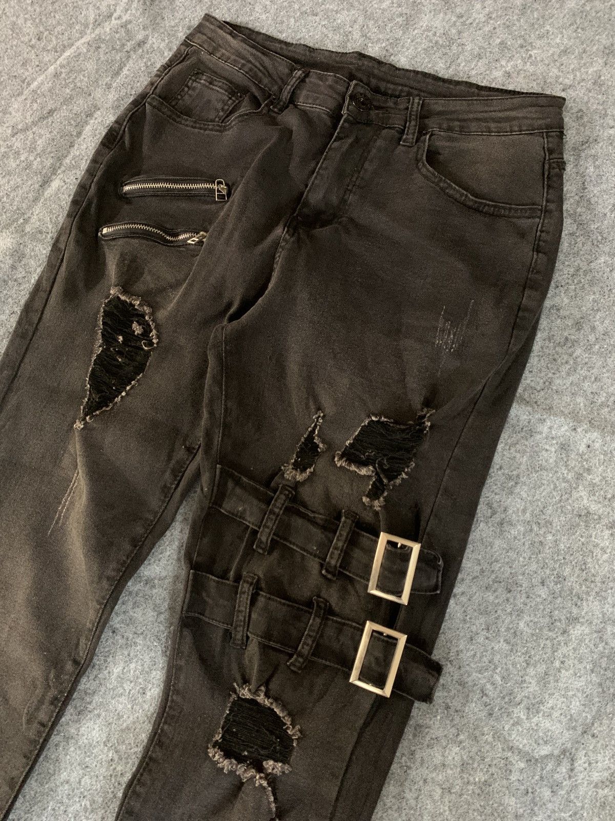 Japanese Brand Vintage Bondage Faded Punk style Size US 28 / EU 44 - 4 Thumbnail