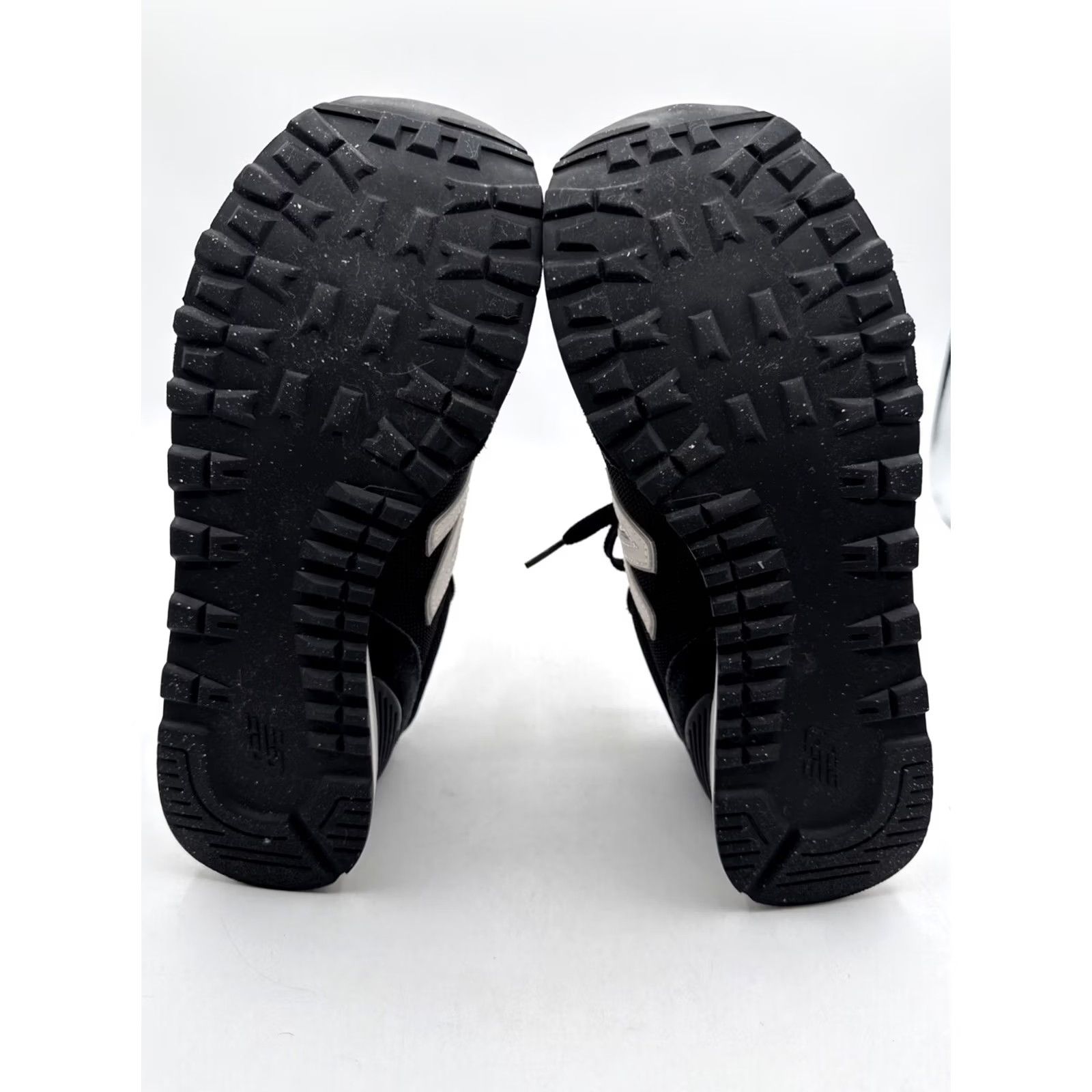 New Balance New Balance Classics 515 V3 Sneaker Suede Black White Women Men 7.5 9 | Walking Comfort Athletic Shoe Size US 7 / IT 37 - 6 Thumbnail