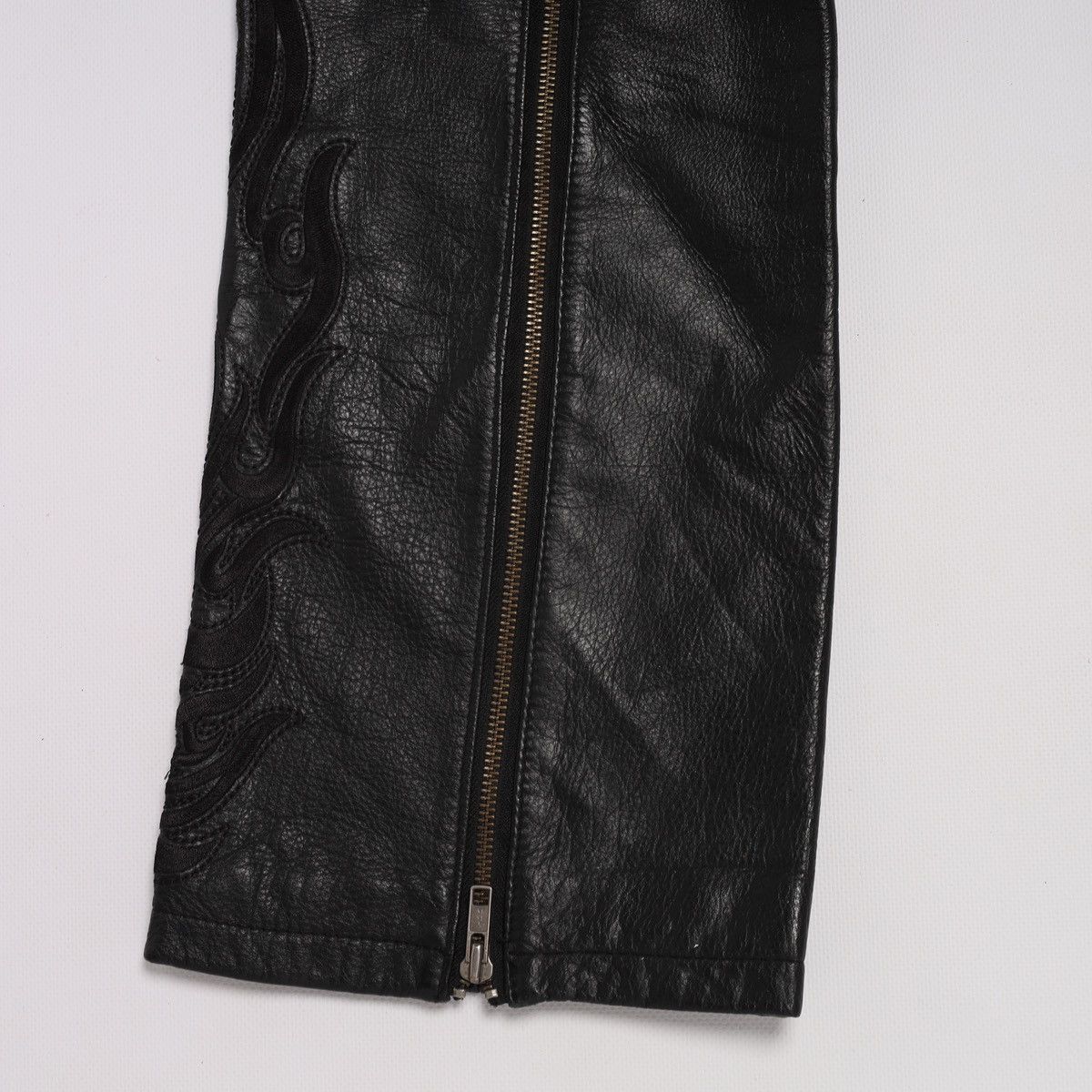 Harley Davidson Harley Davidson Motor Biker Leather Pants Black zip Size 28" / US 6 / IT 42 - 14 Thumbnail