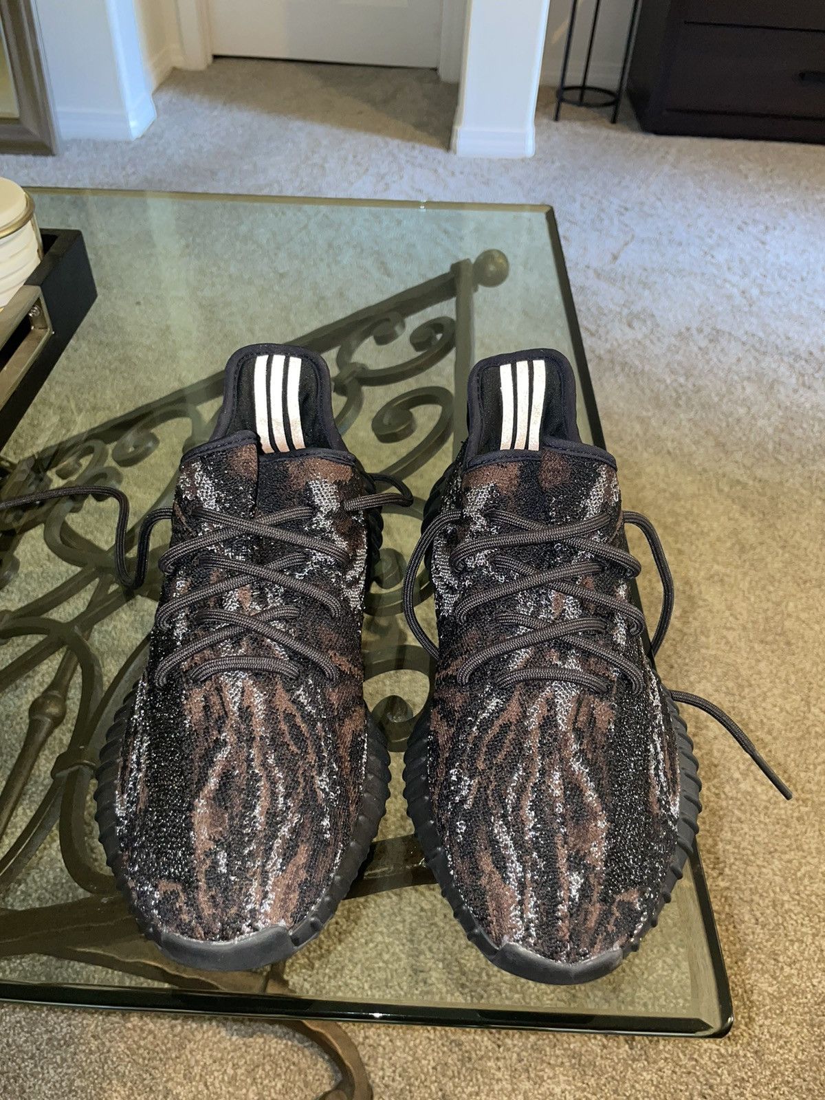 Adidas Adidas Yeezy 350 V2 MX rock running shoe Size US 6 / IT 36 - 5 Thumbnail