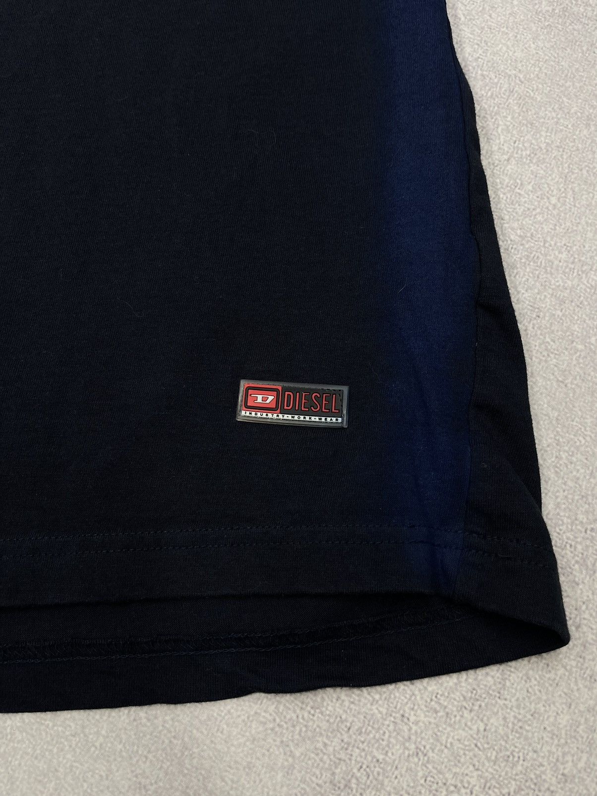 Diesel Vintage Diesel T Shirt Navy Double Logo Y2K Size S Size US S / EU 44-46 / 1 - 9 Thumbnail