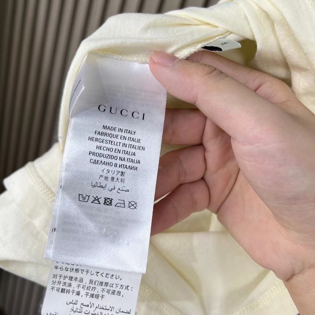 Gucci Gucci Snow mountain printed letter short sleeves 2501-Nexta Size US M / EU 48-50 / 2 - 6 Thumbnail