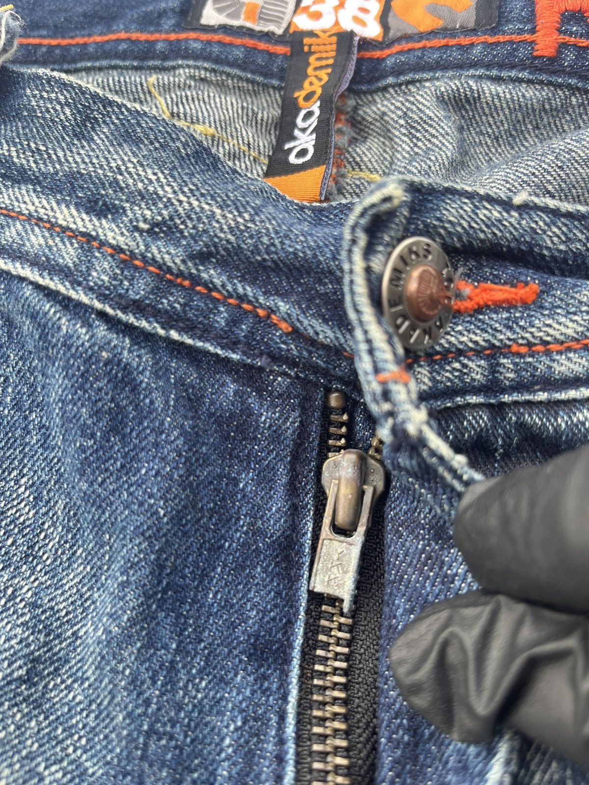 Japanese Brand Y2K Style Faded Jorts Pants Graff by Akademiks Size US 38 / EU 54 - 3 Thumbnail