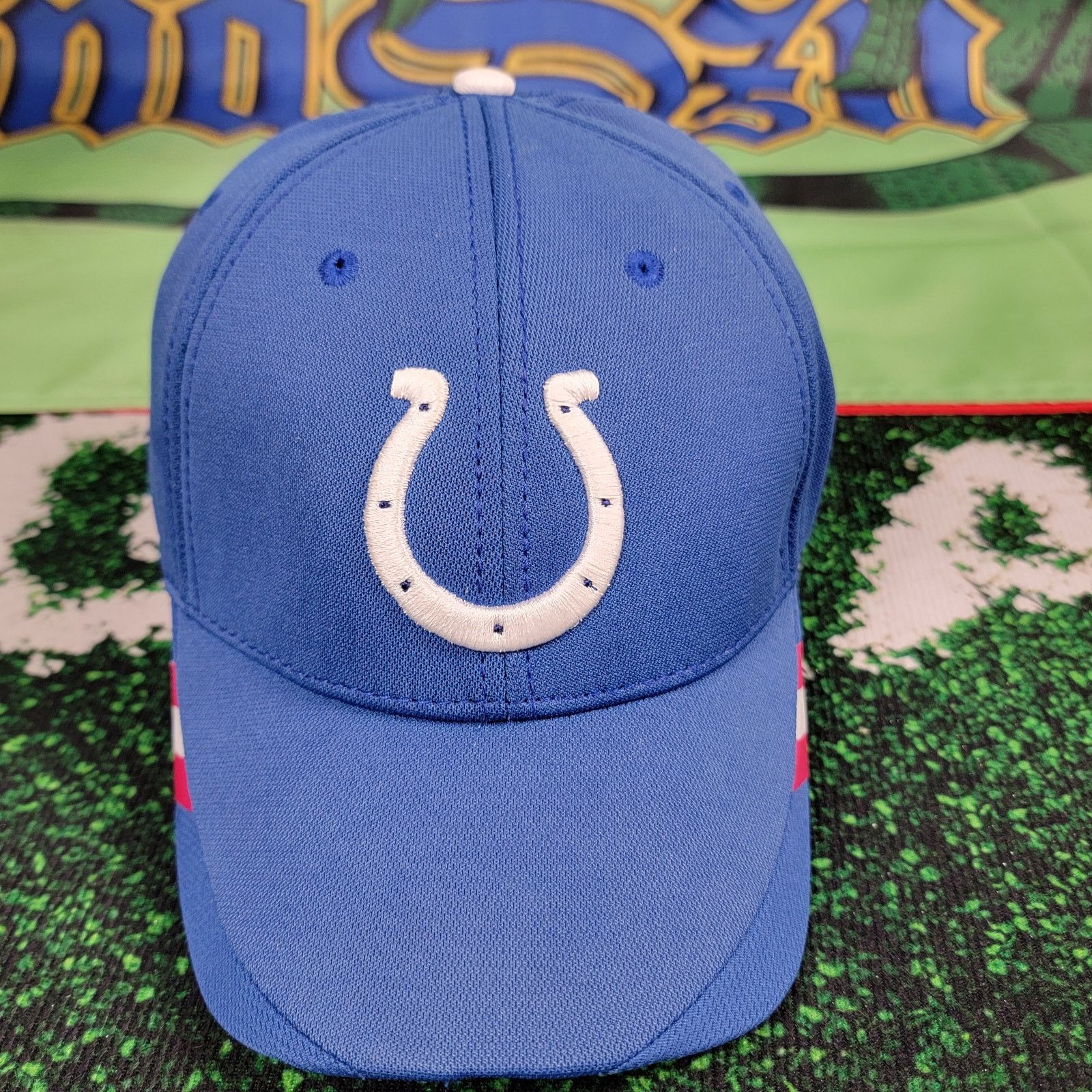 Reebok Indianapolis Colts NFL Reebok Cancer Awareness Velcro Strap Size ONE SIZE - 4 Thumbnail
