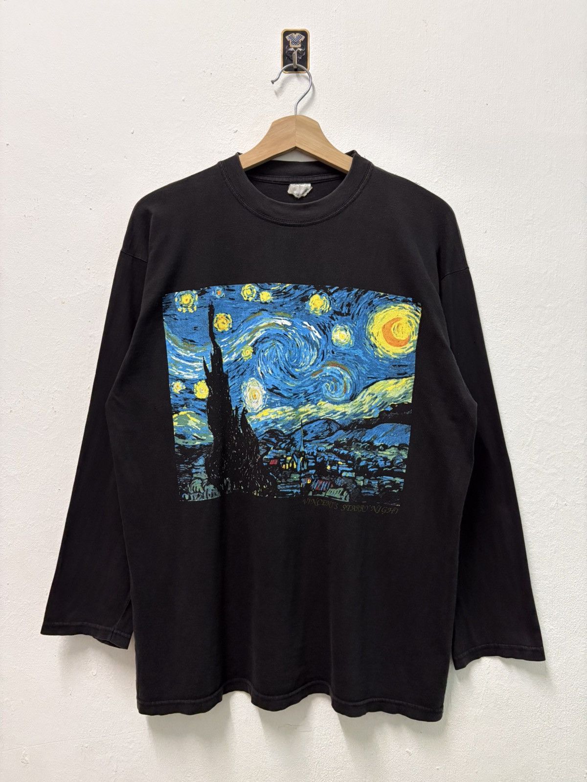Vintage Rare ! Vintage 90's Van Gogh - The Starry Night L/S T-Shirt Size US M / EU 48-50 / 2 - 1 Thumbnail