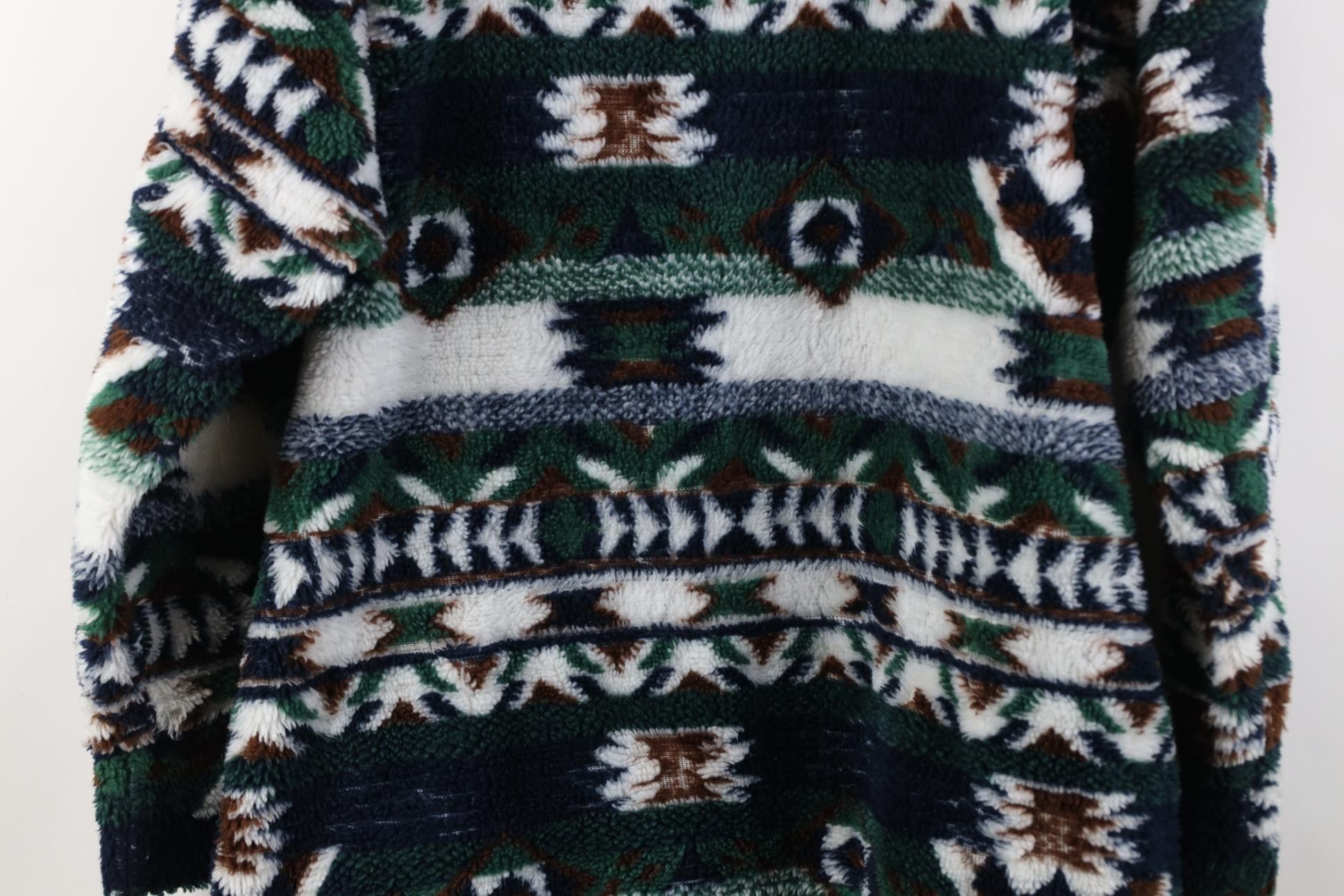 Vintage Vintage 90s Streetwear Southwestern Deep Pile Fleece Sweater Size M / US 6-8 / IT 42-44 - 14 Thumbnail
