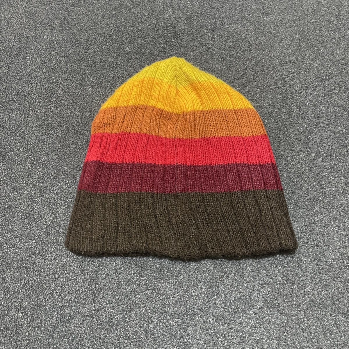 World Industries Vintage World Industries 80s Beanie Hat Patch Logo Size ONE SIZE - 3 Thumbnail