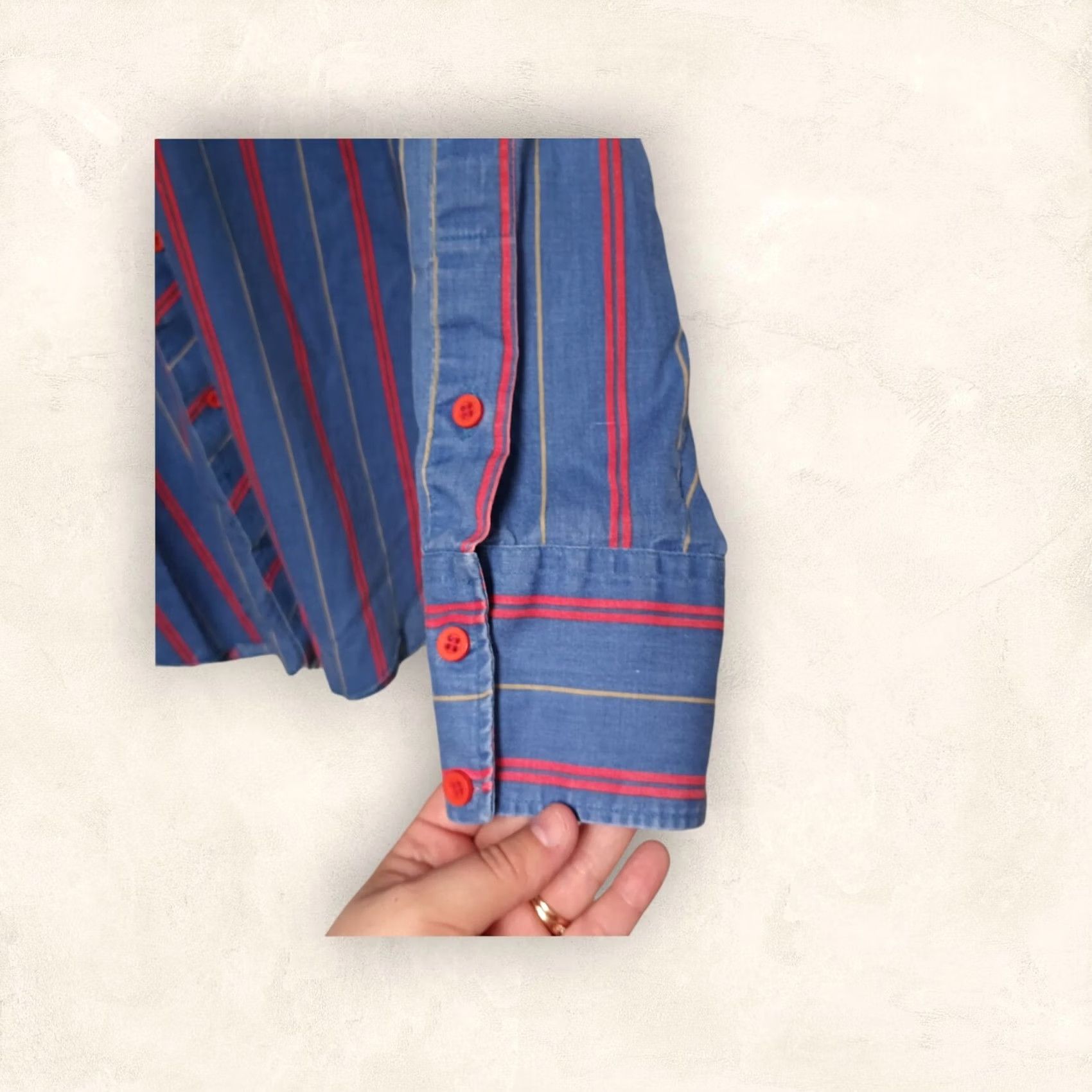Vintage VINTAGE H Bar C Men’s Large Blue Stripe Red Button Longtail Western Shirt 16-35 Size US L / EU 52-54 / 3 - 4 Thumbnail