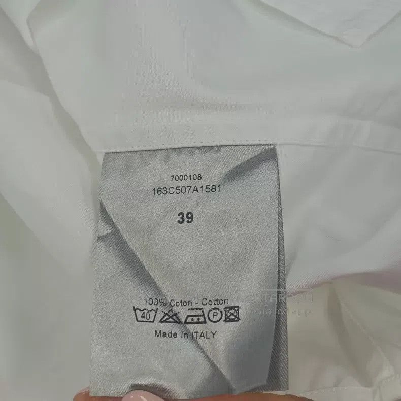 Dior Dior Size 39 Plain white shirt Size US XXS / EU 40 - 6 Thumbnail