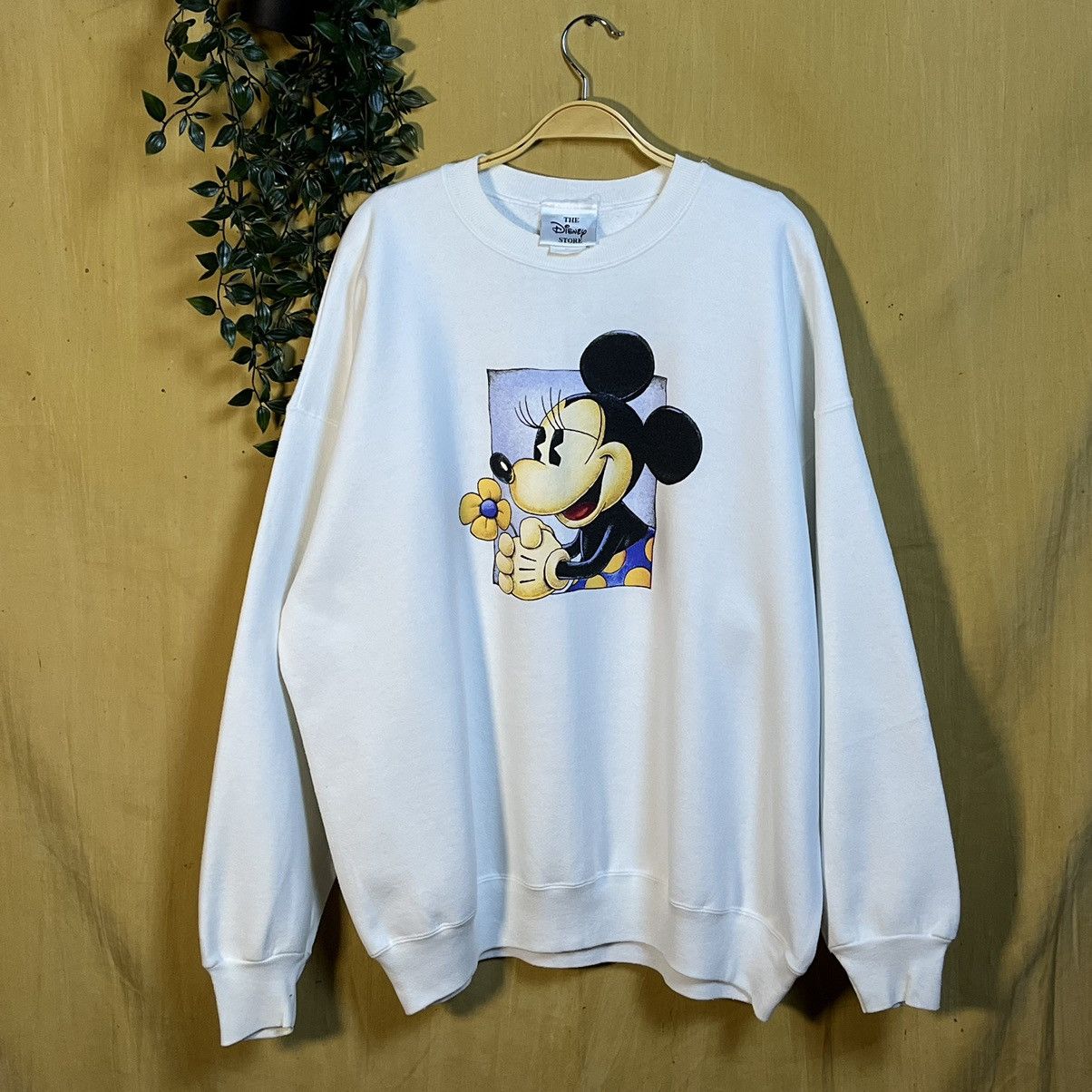 Disney × Japanese Brand × Vintage Vintage Rare The Disney Store Sweatshirt Size US XXL / EU 58 / 5 - 1 Thumbnail