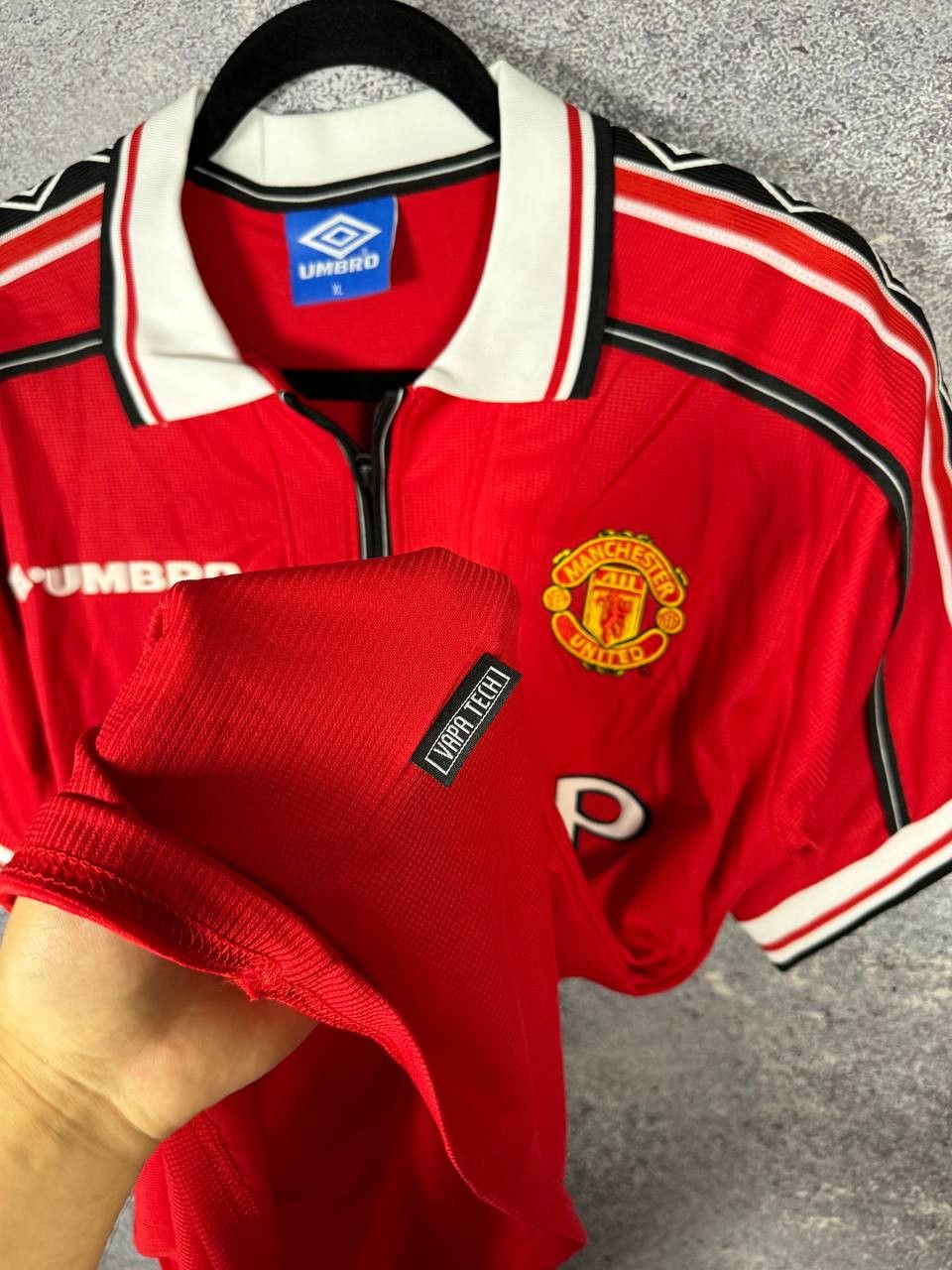 Other 90's Vintage Manchester United 1998 Soccer Jersey Large Size US L / EU 52-54 / 3 - 13 Thumbnail