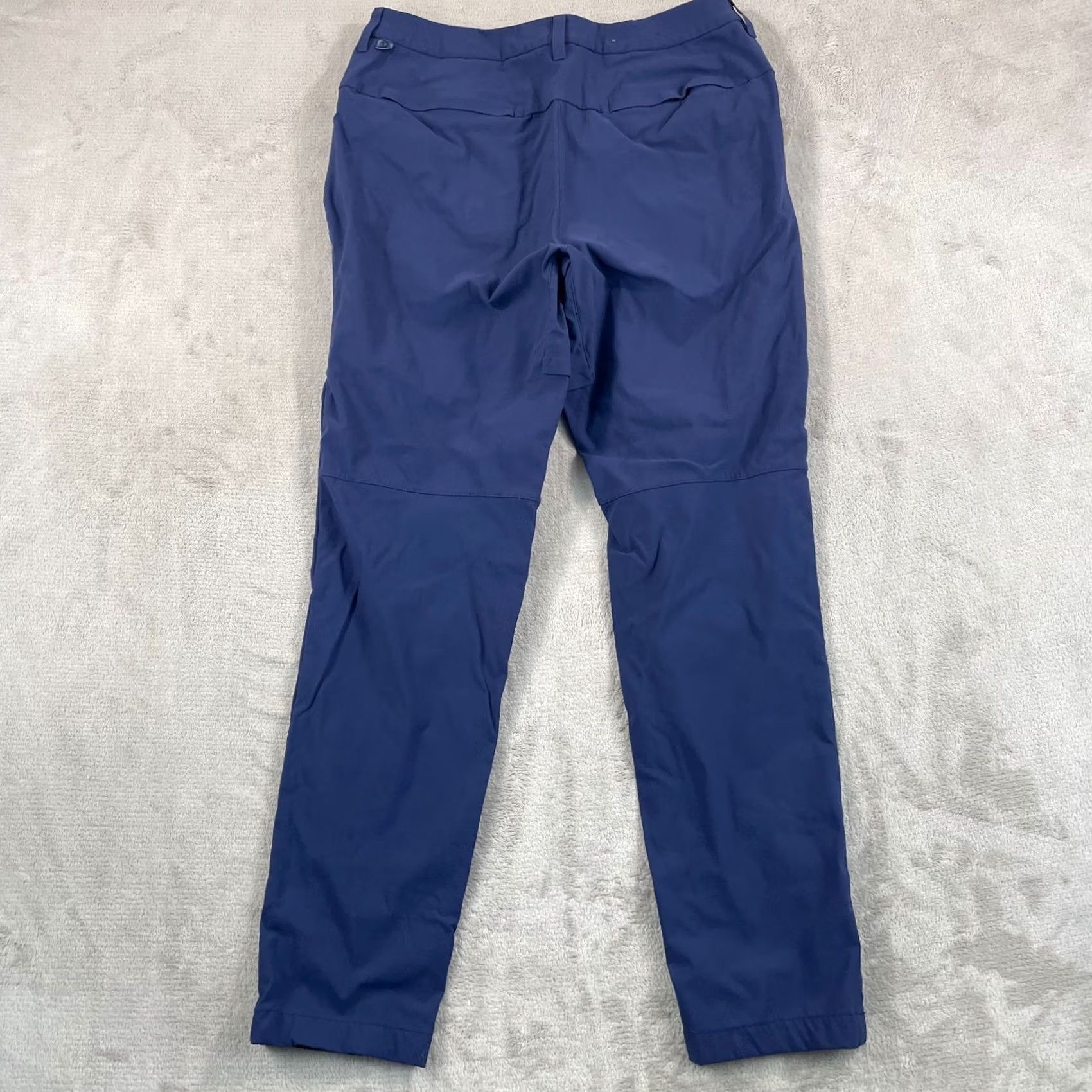 Lululemon Lululemon Commission Classic-Tapered Golf Pants Men 32 Navy Performance Color Blue Chino Pockets Stretch Lightweight Inseam 30 Boy? Size US 32 / EU 48 - 5 Thumbnail