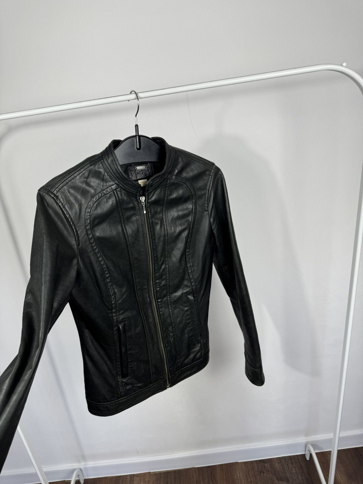 Other Monsoon Women’s Black Leather Biker Jacket Slim Fit Moto S Size S / US 4 / IT 40 - 6 Thumbnail