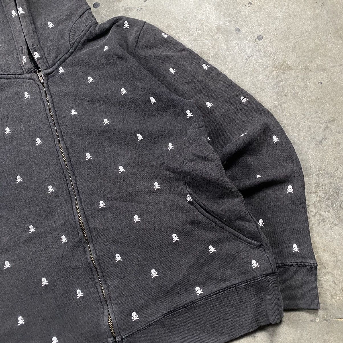 If Six Was Nine × Japanese Brand × Le Grande Bleu (L.G.B.) y2k Skulls Embroidery AOP Zip Up Size US S / EU 44-46 / 1 - 3 Thumbnail