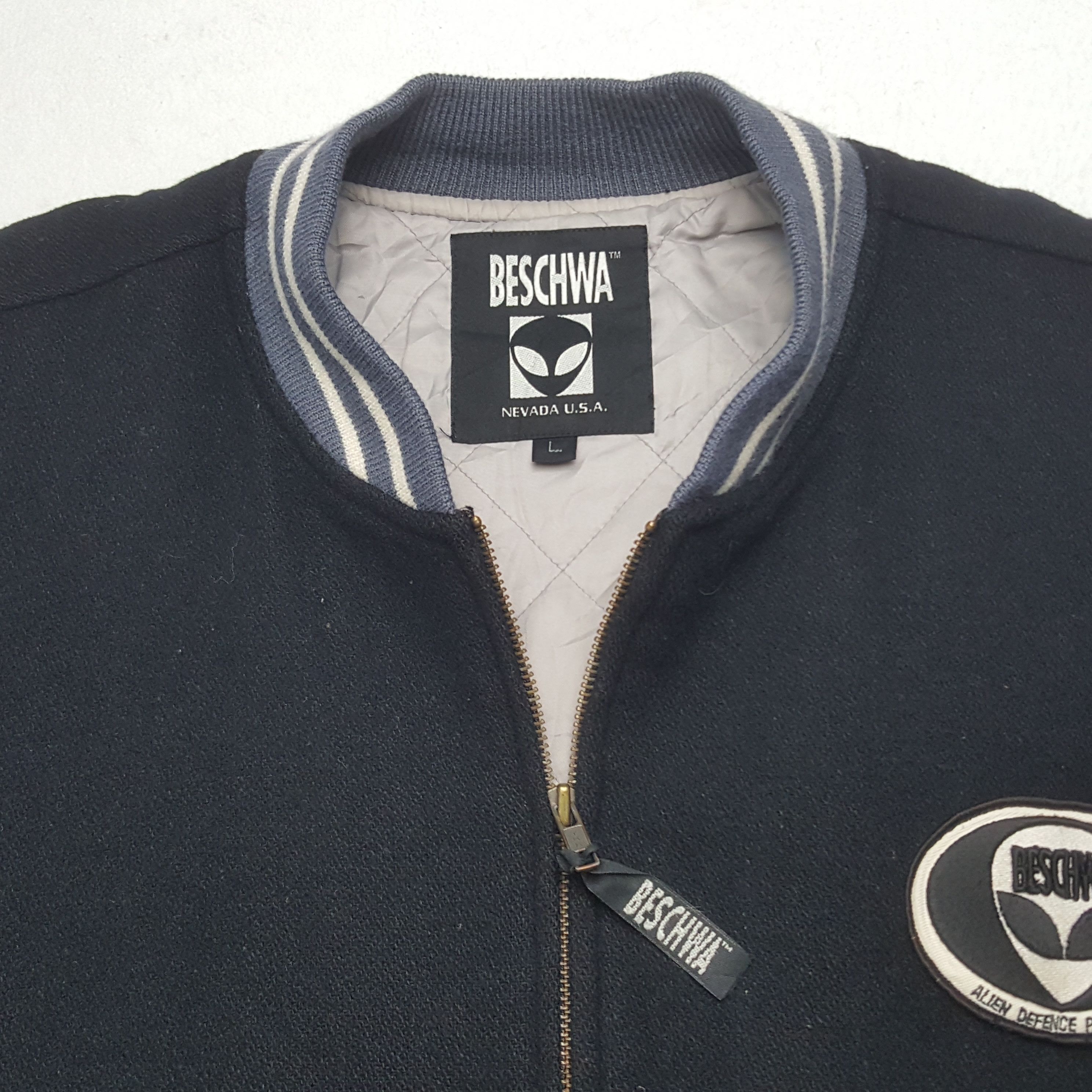 Alien Workshop × Vintage Vintage Beschwa Nevada USA Alien Bomber Jacket Size US L / EU 52-54 / 3 - 5 Thumbnail