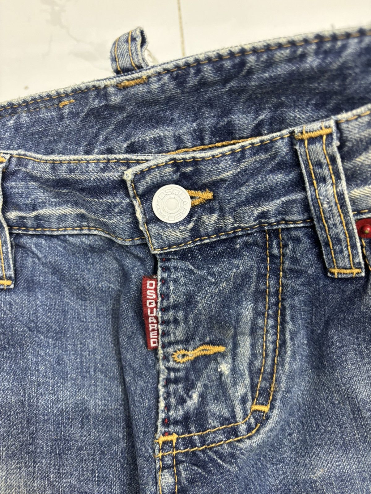 Dsquared2 Dsquared2 Bagno Straight Leg Fit Distressed Denim Jeans Size 28" / US 6 / IT 42 - 9 Thumbnail