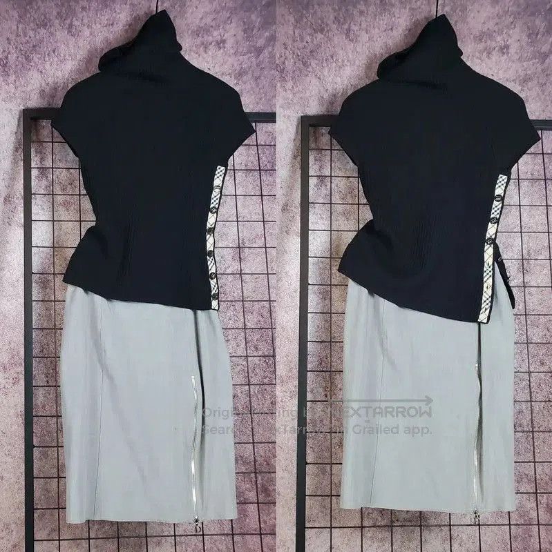 Burberry Burberry Black Wool Turtleneck Knit Top. Size S / US 4 / IT 40 - 2 Thumbnail