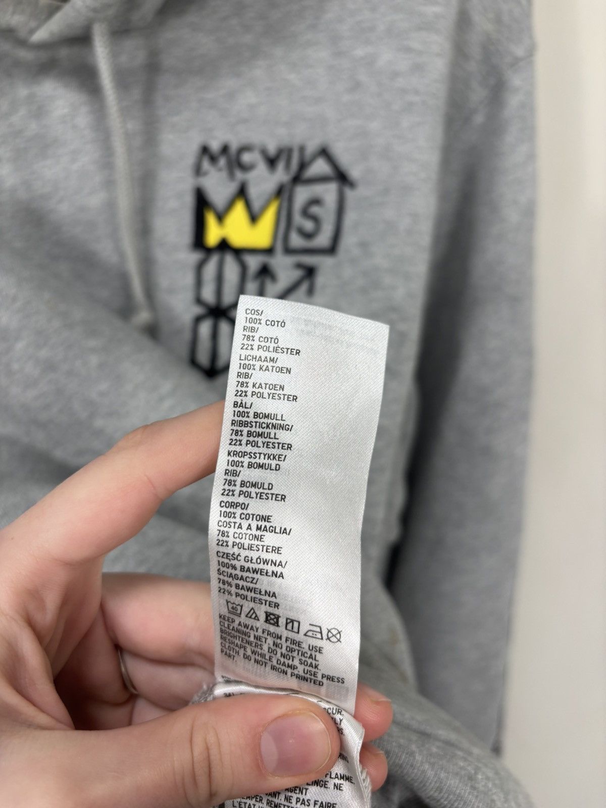 Uniqlo Uniqlo Jean Michel Basquiat Men’s Grey Classic Hoodie Size US L / EU 52-54 / 3 - 22 Thumbnail