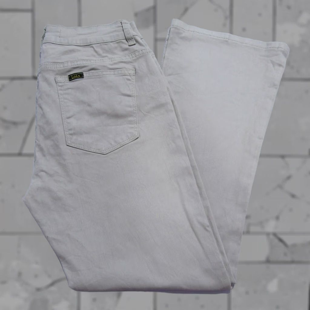 Vintage Lois Vtg Stretch Bootcut Regular Fit Jeans Beige W29/L26 UK 11 SKU Y12504 Size 29" - 1 Thumbnail