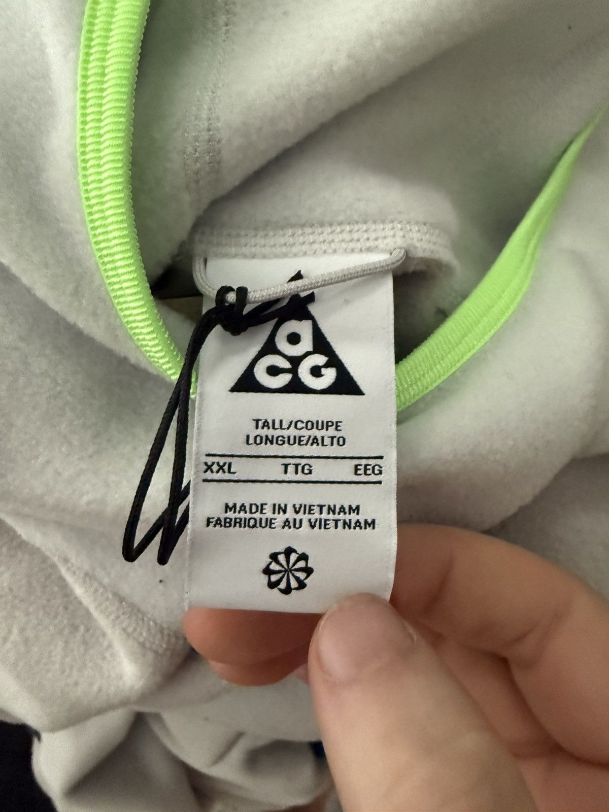 Nike ACG Nike ACG Wolf Tree Polartec Pullover Hoodie - Photon Dust Size US XXL / EU 58 / 5 - 3 Thumbnail