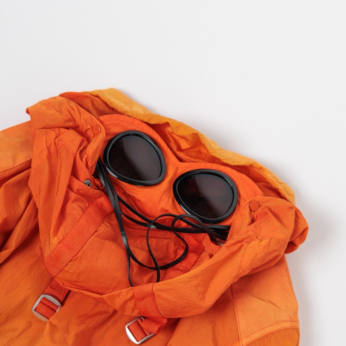 C.P. Company CP Company Goggle Jacket Mens Rare Nylon Orange Hooded Lens Size US M / EU 48-50 / 2 - 10 Thumbnail