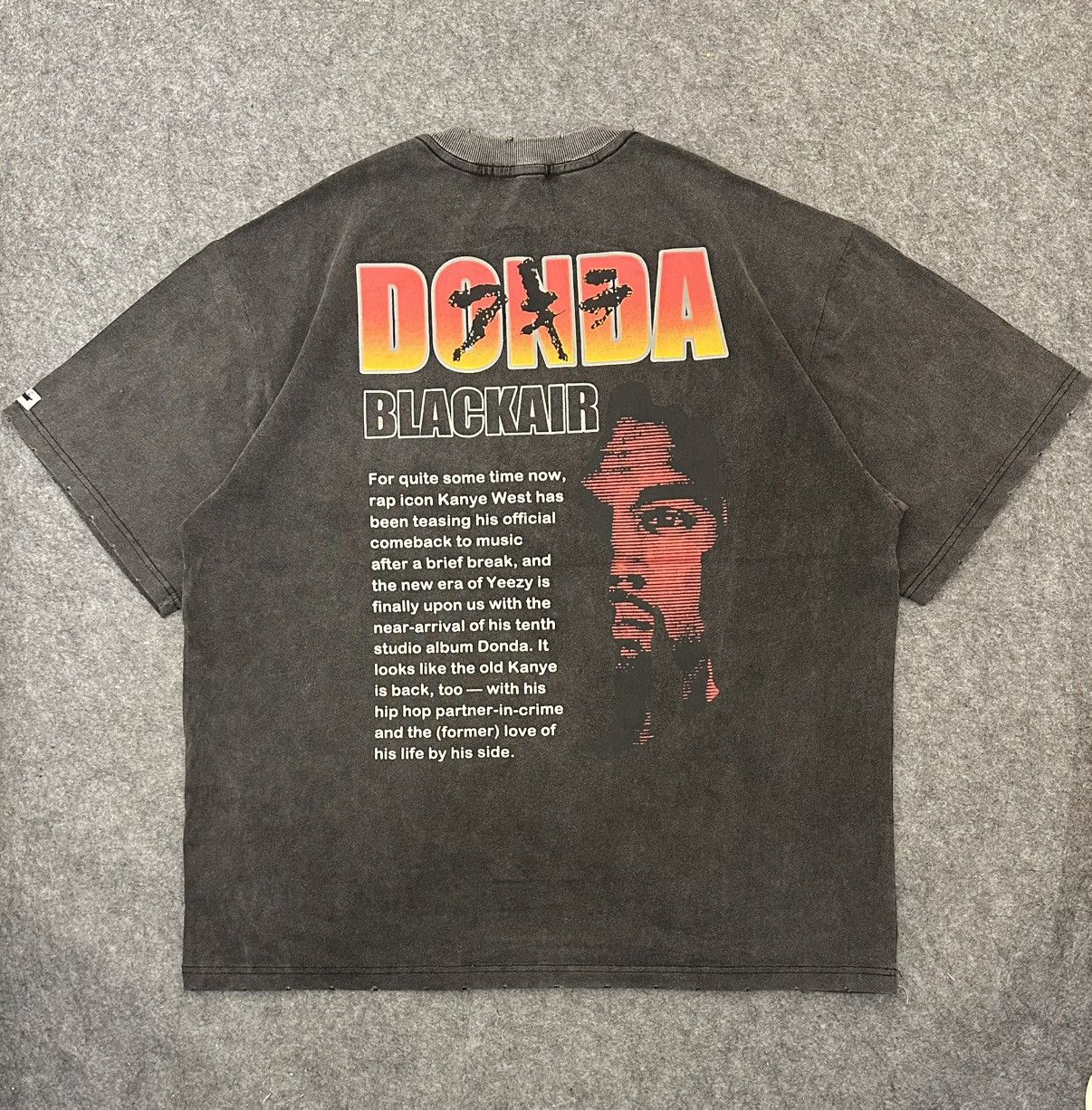 Other Donda Blackair washed t-shirt inspired by Akira. Size US L / EU 52-54 / 3 - 6 Thumbnail