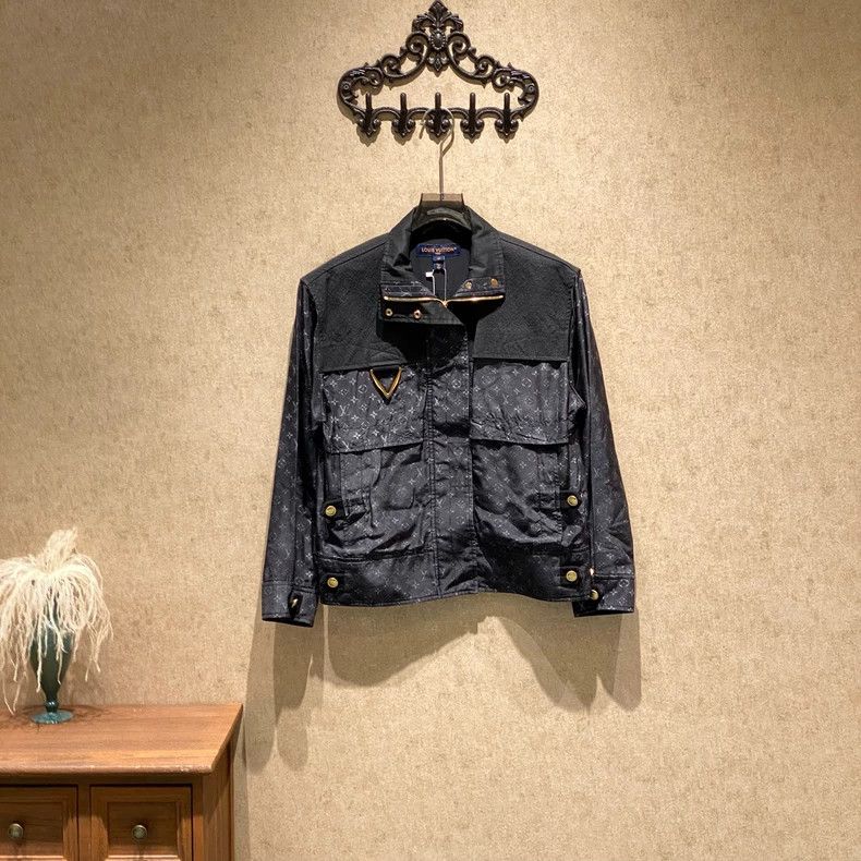 Louis Vuitton Louis Vuitton Black flower tannin full print logo jacket Size XXS / US 00 / IT 34 - 1 Thumbnail