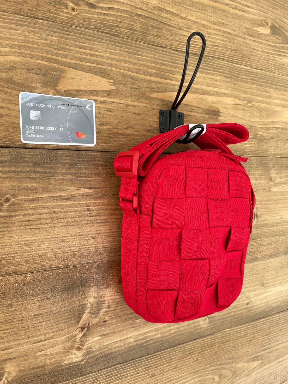 Supreme SUPREME WOVEN SHOULDER BAG (RED) | Grailed
