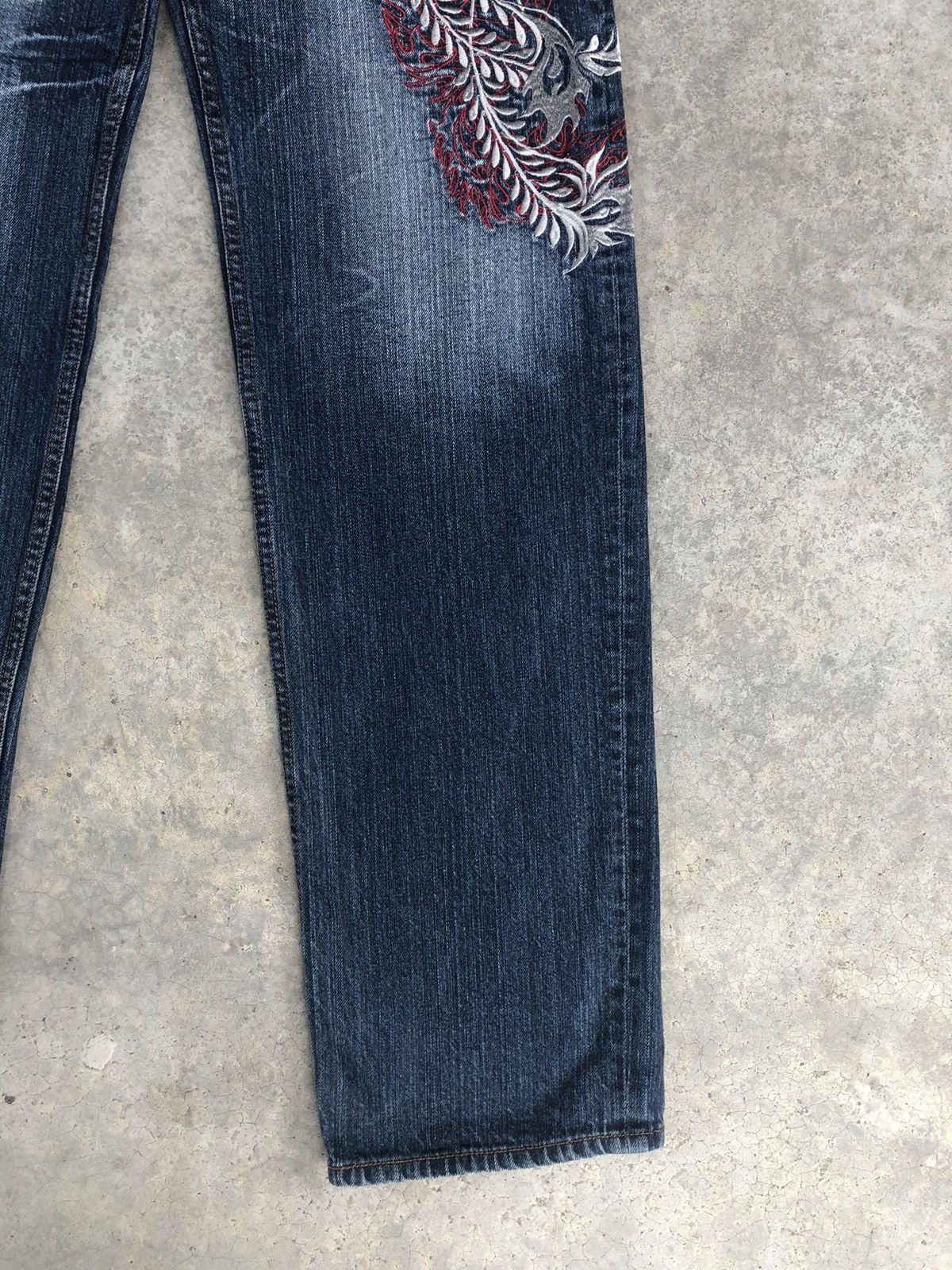 Japanese Brand Japanese Phoenix Embroidered Jeans Multipocket Distressed Size US 30 / EU 46 - 7 Thumbnail