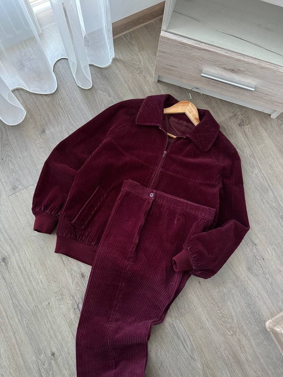 Japanese Brand × Vintage Vintage Switzerland TrackSuit Velvet Red Pants and Jacket Size M / US 6-8 / IT 42-44 - 9 Thumbnail