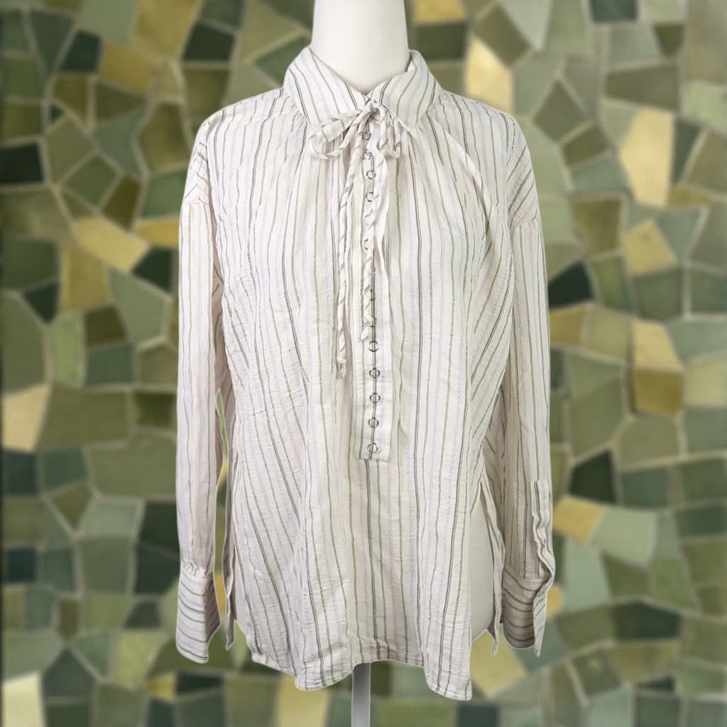 Vintage A.L.C. cream and green pinstripe snap front top Shirt Women Size 2 Long Sleeve Collared Bow Tie Pattern Striped Fall Spring Summer Size XS / US 0-2 / IT 36-38 - 1 Thumbnail