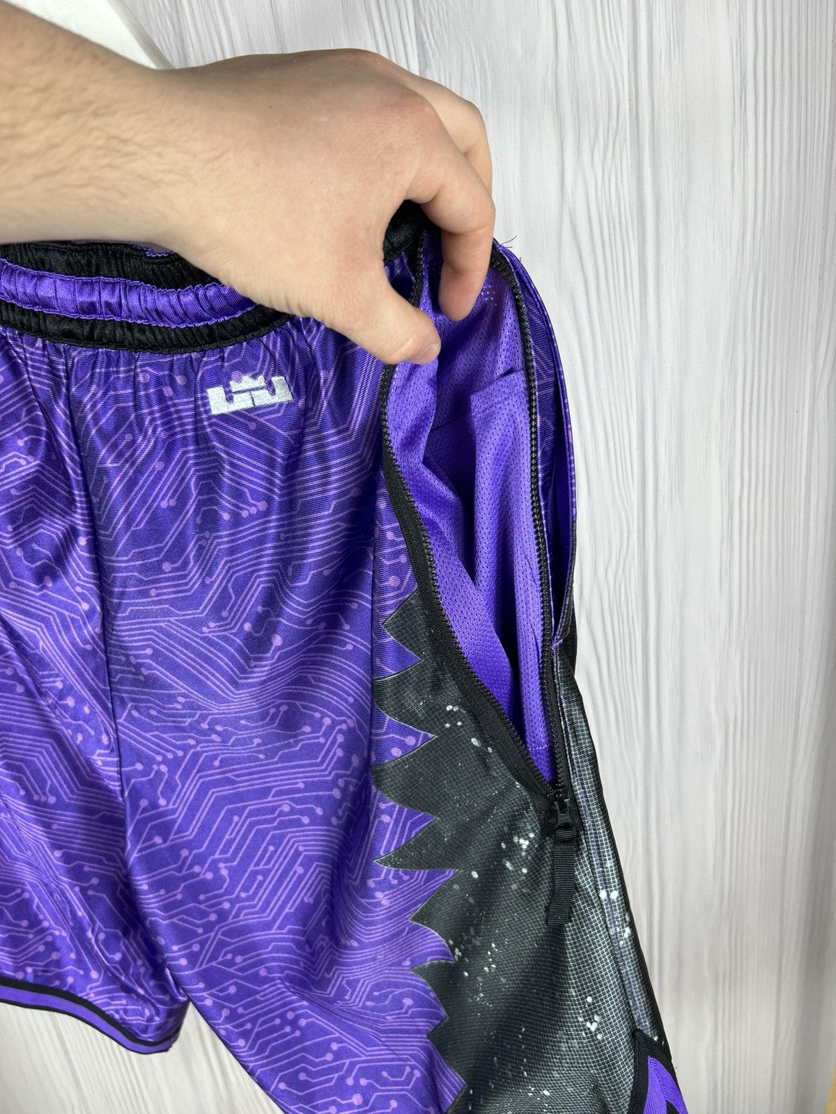 Nike Nike Space Jam Lebron James Goon Squad Purple Shorts Size M Size US 32 / EU 48 - 9 Thumbnail