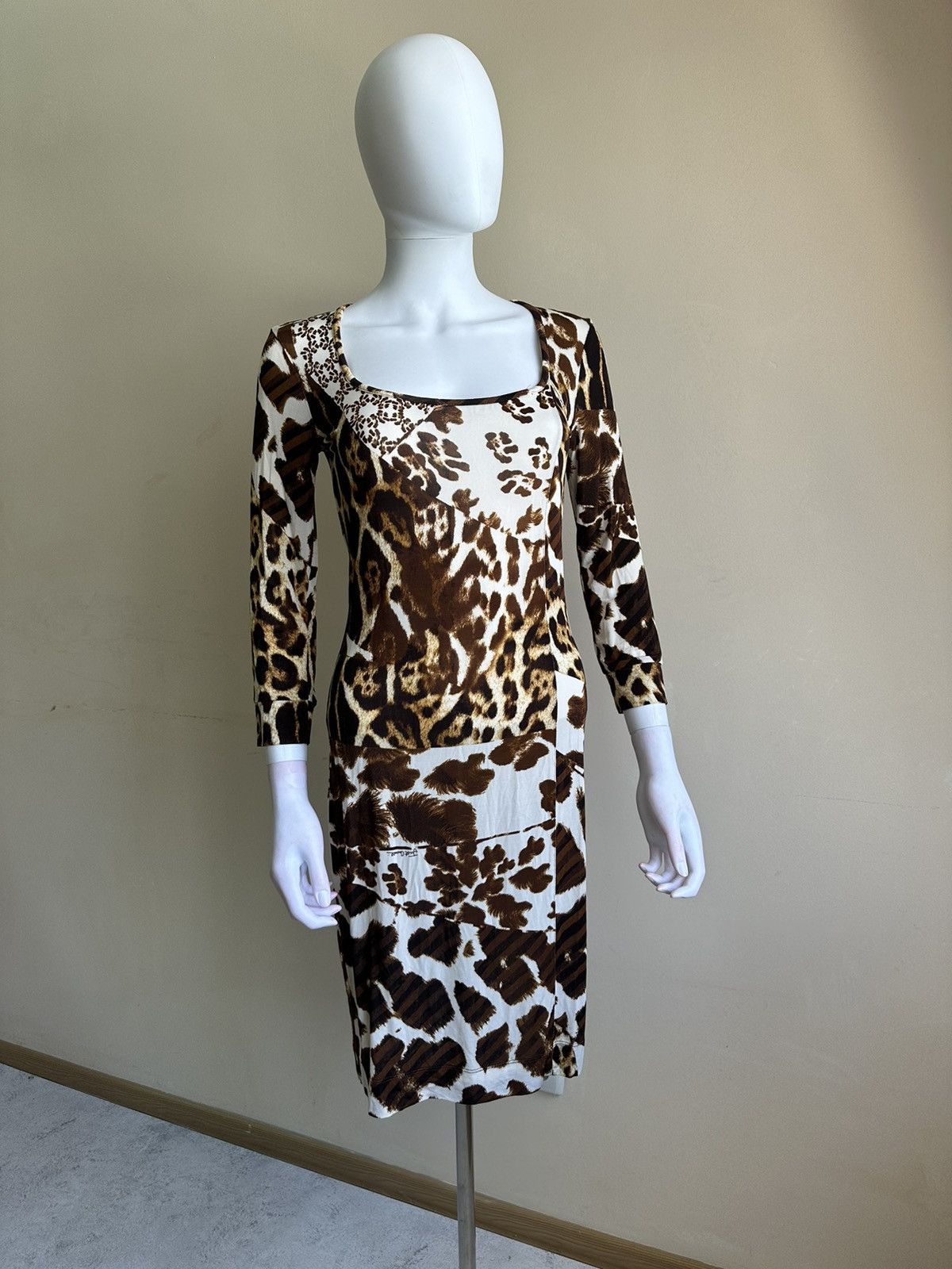 Just Cavalli Y2K Just Cavalli Leopard Print Viscose Long Dress Blouse Size M / US 6-8 / IT 42-44 - 1 Thumbnail