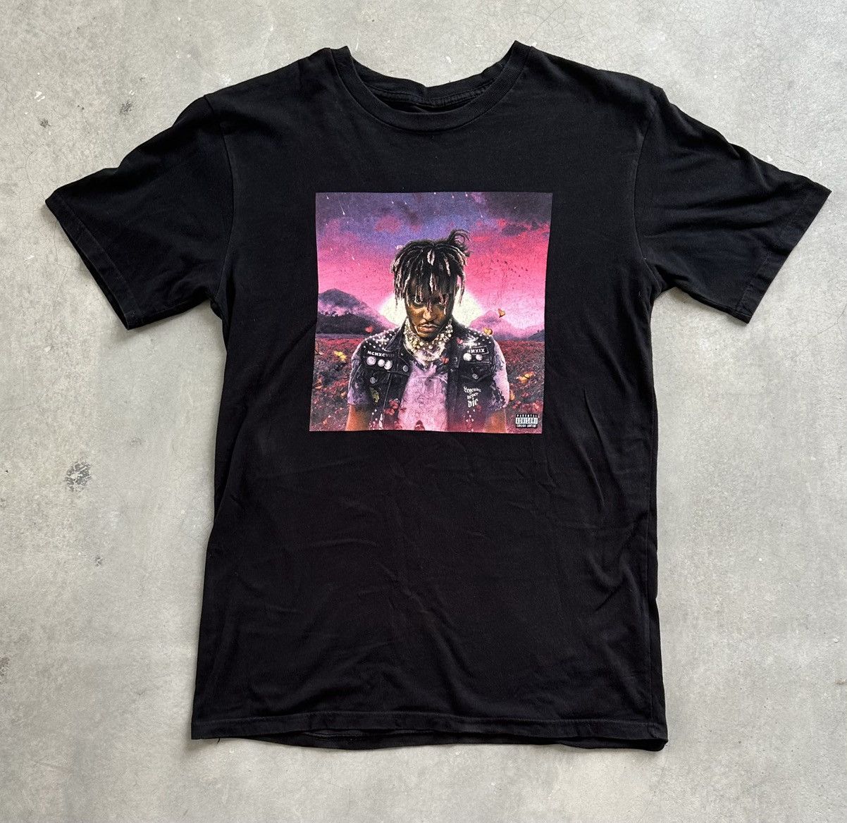 Vintage JUICE WRLD LEGEND NEVER DIE ALBUM TEE Size US L / EU 52-54 / 3 - 1 Thumbnail