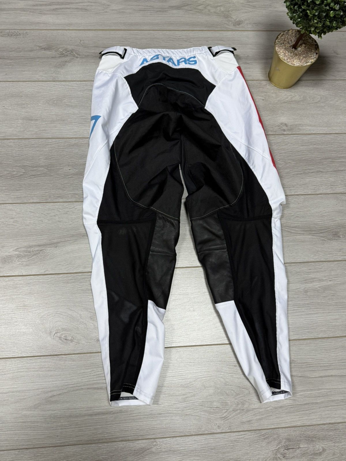 Alpinestars Alpinestars motocross new bike pants Size US 34 / EU 50 - 9 Thumbnail