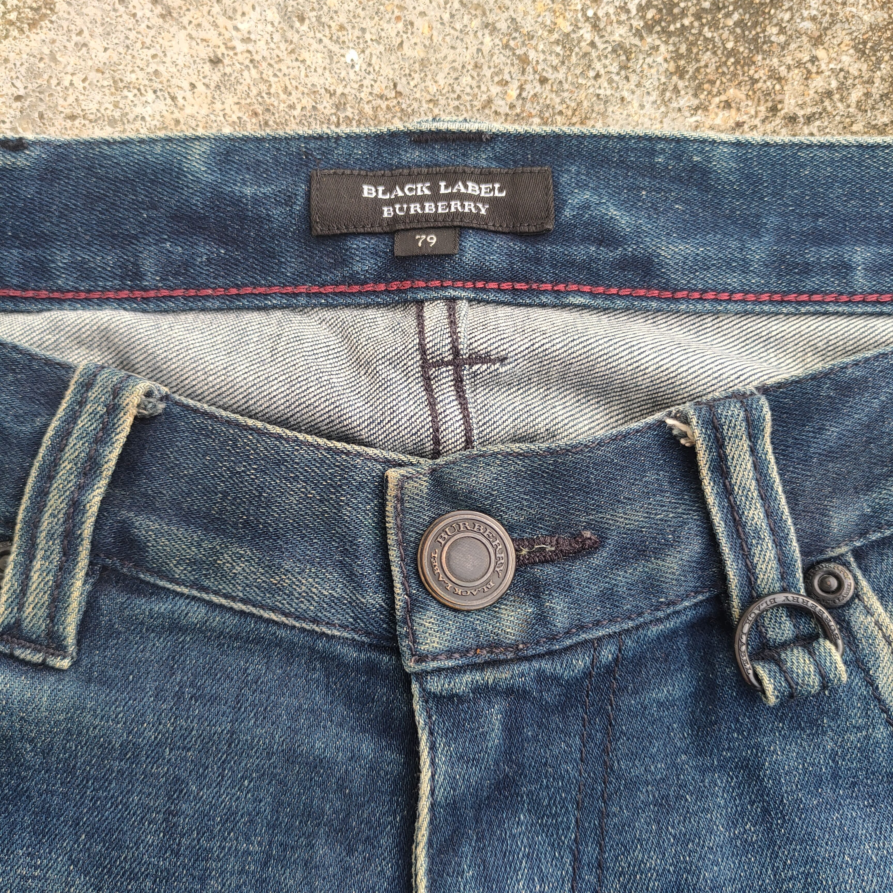 Burberry VINTAGE BURBERRY BLACK LABEL RUSTY RIPPED DENIM JEANS PANTS Size US 35 - 4 Thumbnail