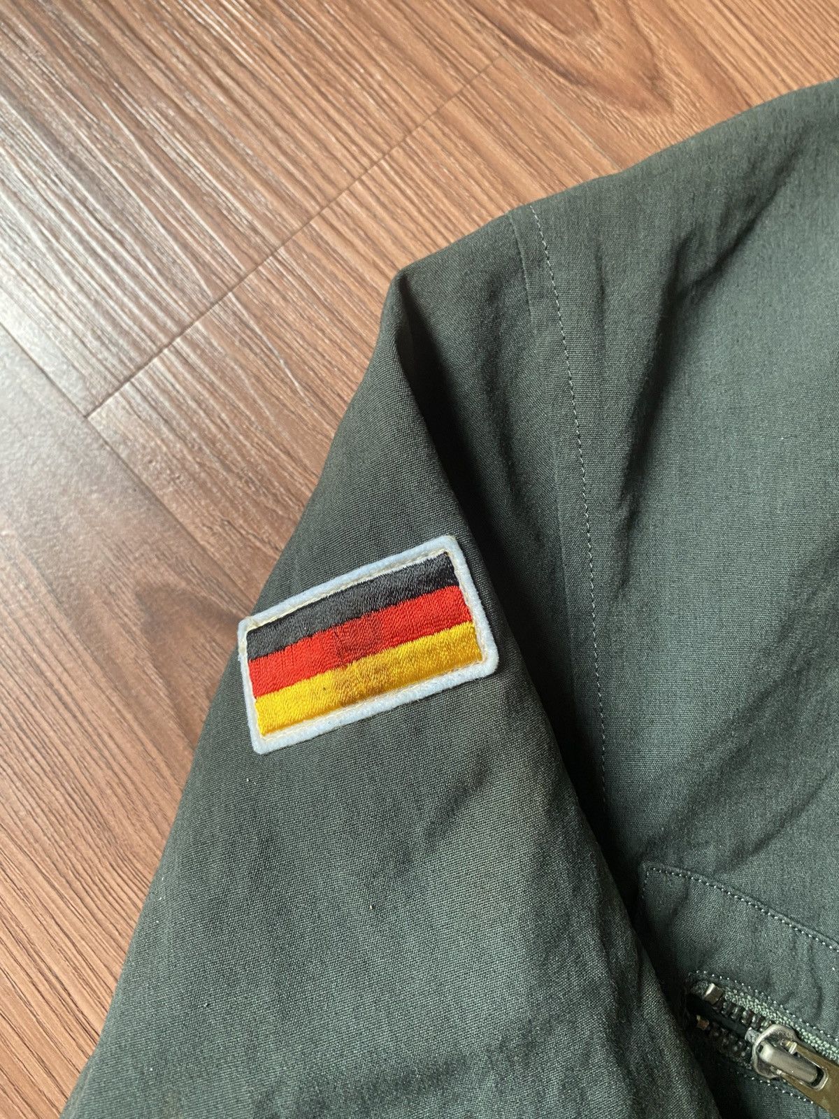 Vintage Vintage germany army flight jacket Size US L / EU 52-54 / 3 - 2 Thumbnail