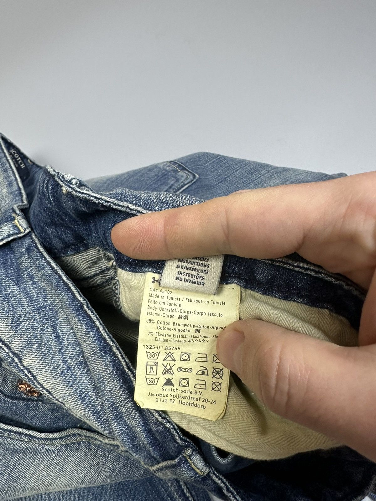 Scotch & Soda × Vintage Bootcut Blue faded jean by Maison Scotch Size 32" / US 10 / IT 46 - 7 Thumbnail