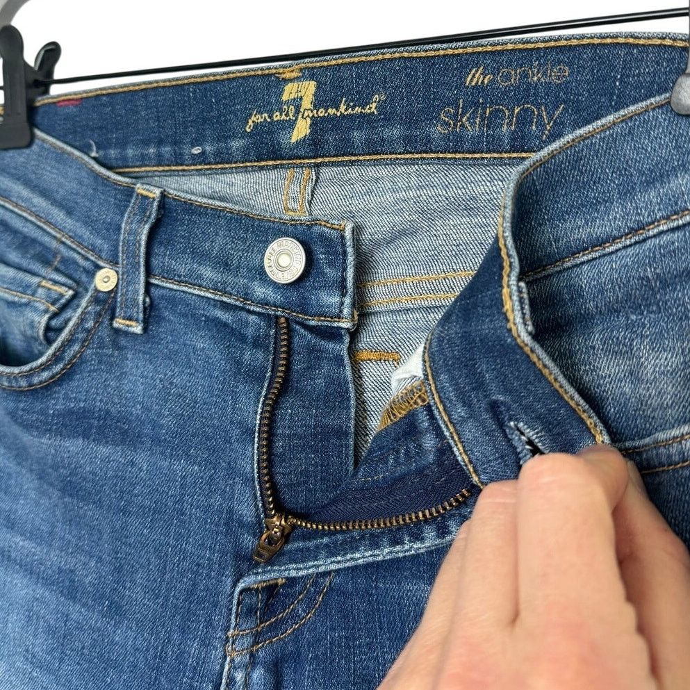7 For All Mankind 7 For All Mankind The Skinny Ankle, Medium Blue Size 24" / US 00 / IT 34 - 5 Thumbnail