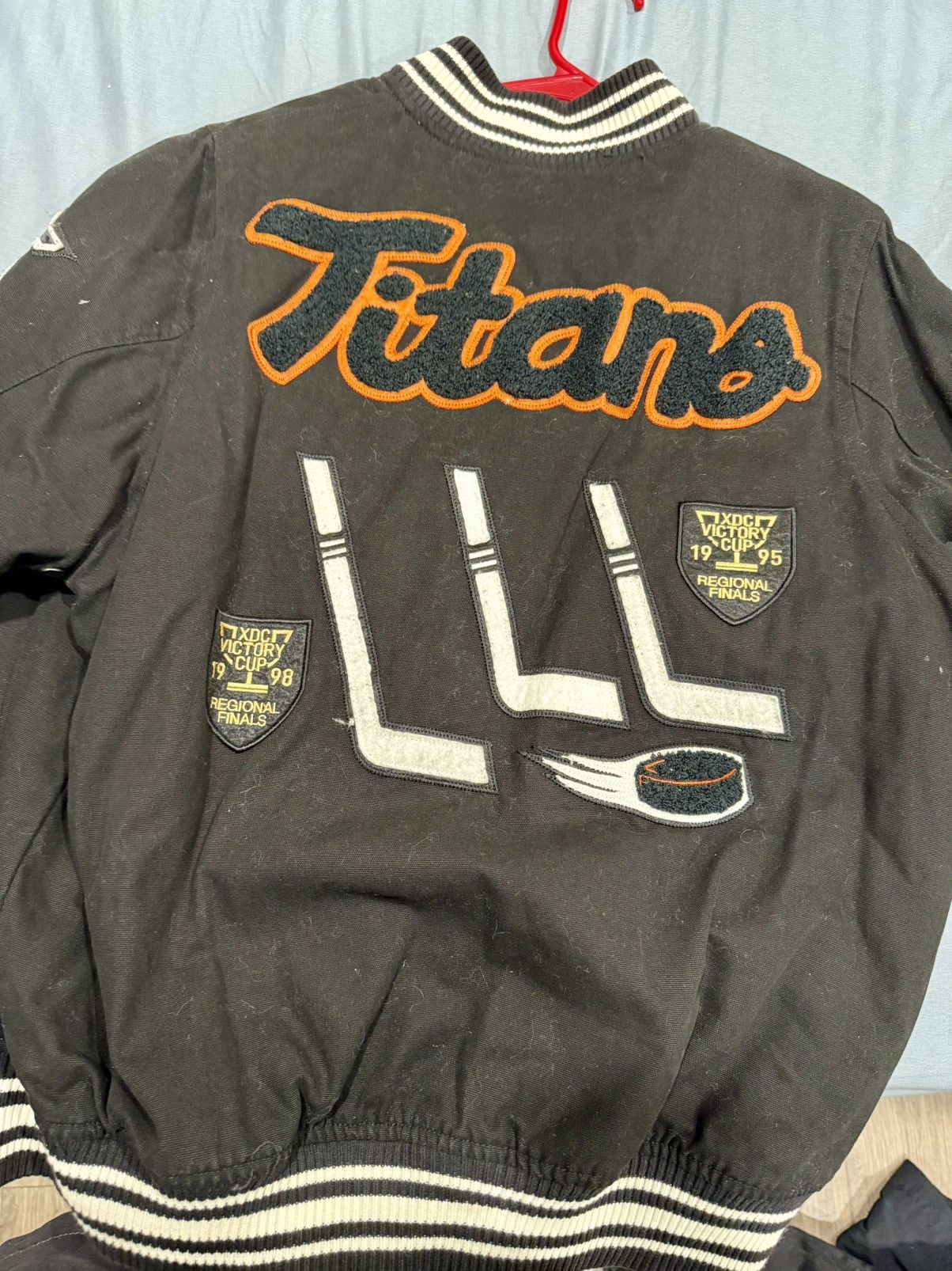 10 Deep 10.Deep Varsity Jacket – Titans Hockey Patch – Size M – Rare Size US M / EU 48-50 / 2 - 3 Thumbnail