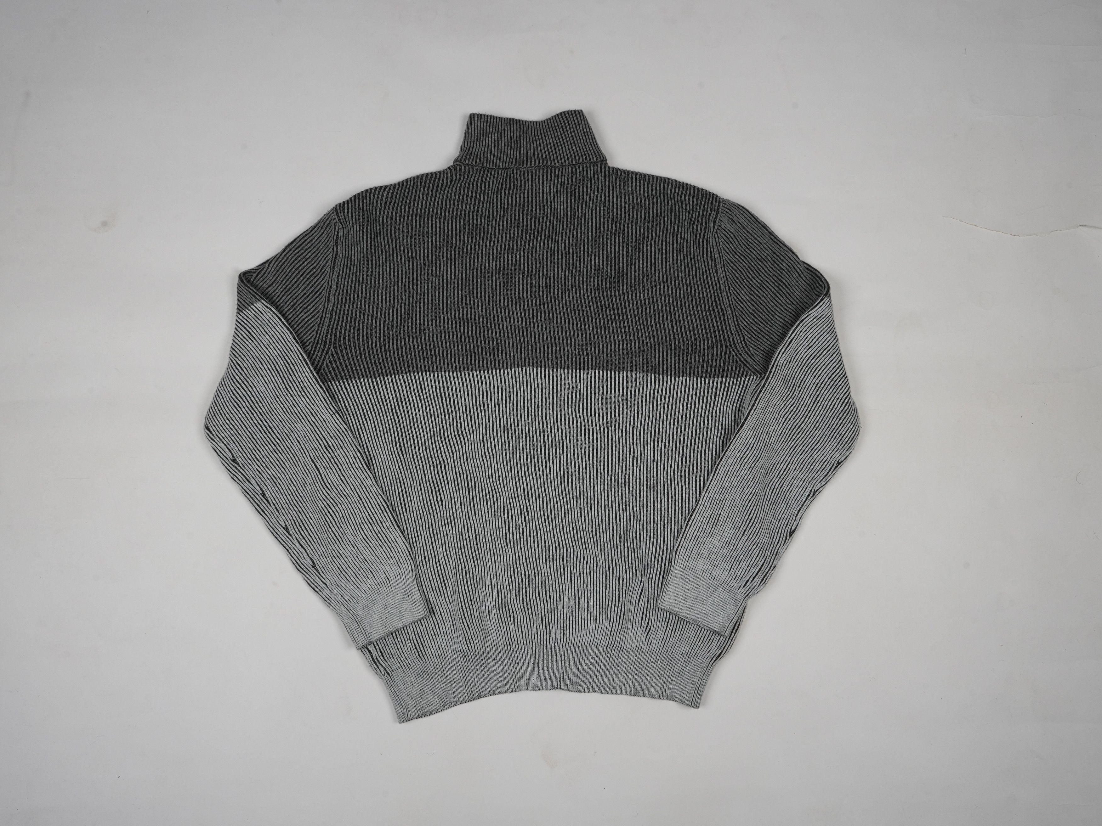 Lacoste Vintage Lacoste Half Zip Sweater Pullover Size US L / EU 52-54 / 3 - 2 Thumbnail