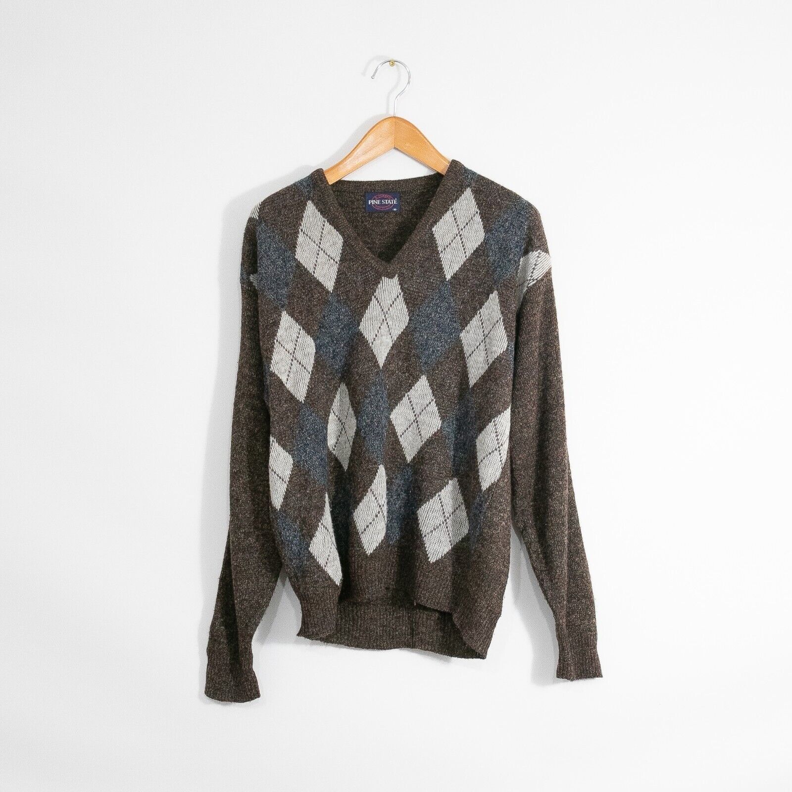 Vintage Vintage Argyle Pattern Acrylic Sweater Medium - V-Neck Brown Size US M / EU 48-50 / 2 - 1 Thumbnail