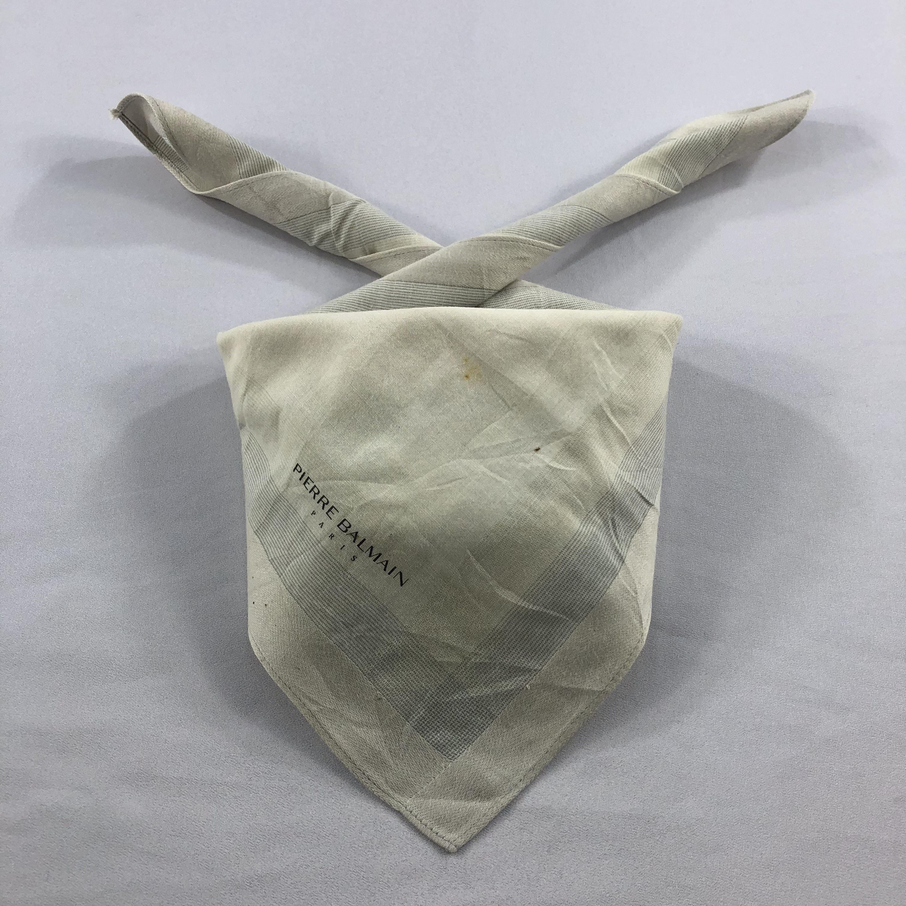 Vintage Pierre Balmain Handkerchief / Neckerchief / Bandana Size ONE SIZE - 1 Thumbnail