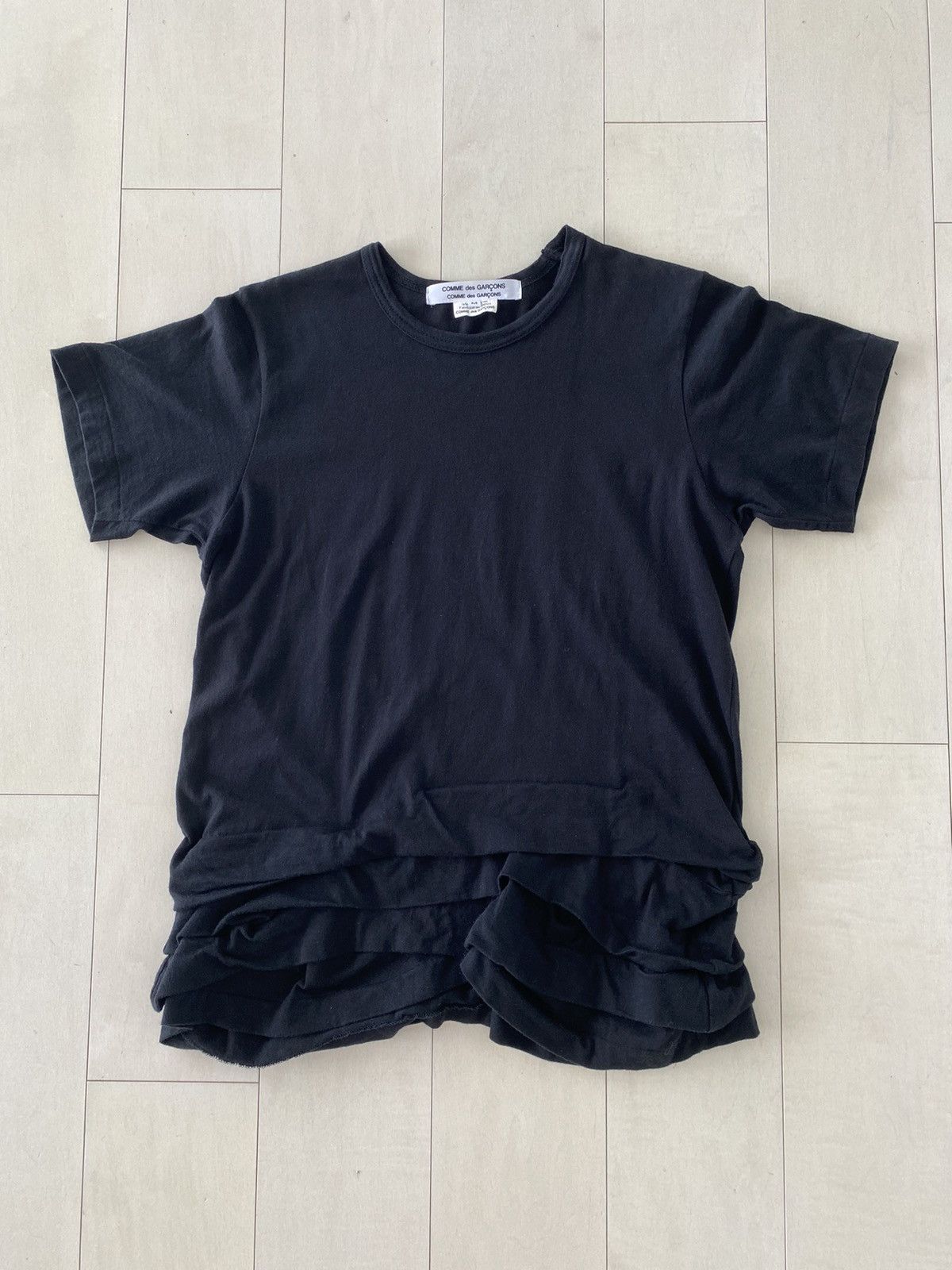 Comme des garçons ruffled T shirt women’s M Gently used