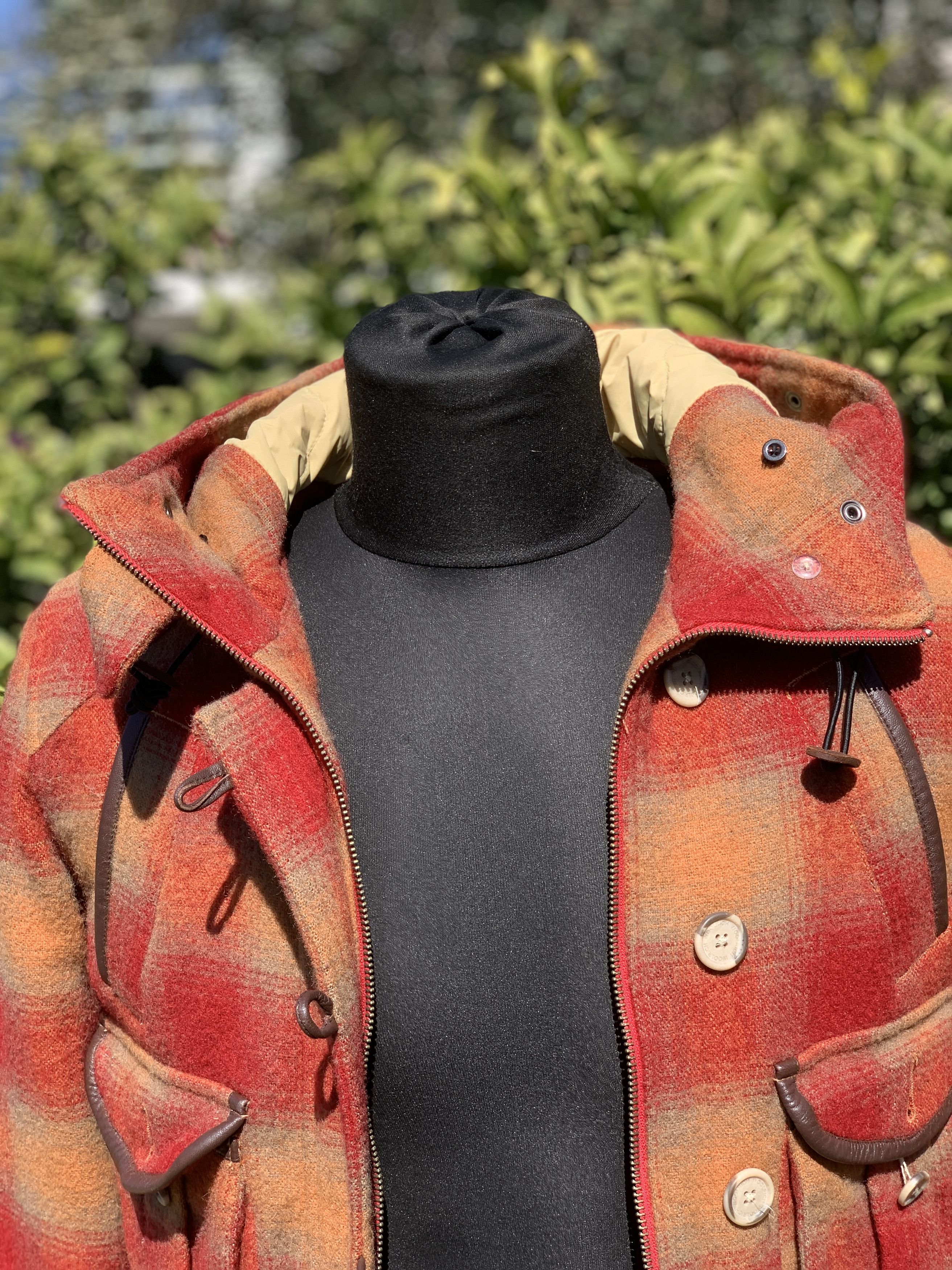 Woolrich Woolen Mills Archive Woolrich Thermolite Short Hooded Coat Plaid Size S Size S / US 4 / IT 40 - 10 Thumbnail