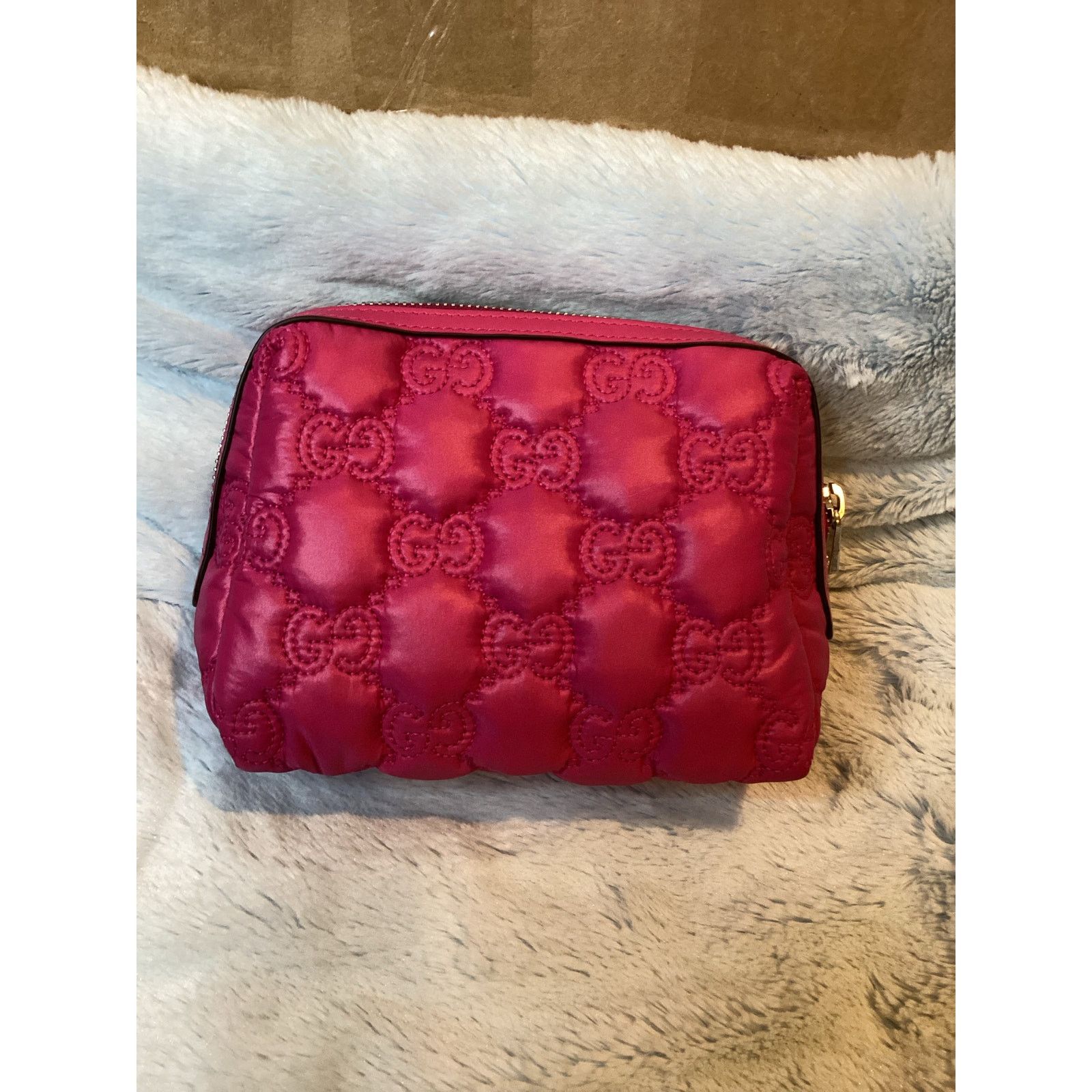 Gucci AUTHENTIC GUCCI GG Matelassé beauty case with dust bag Size ONE SIZE - 2 Thumbnail