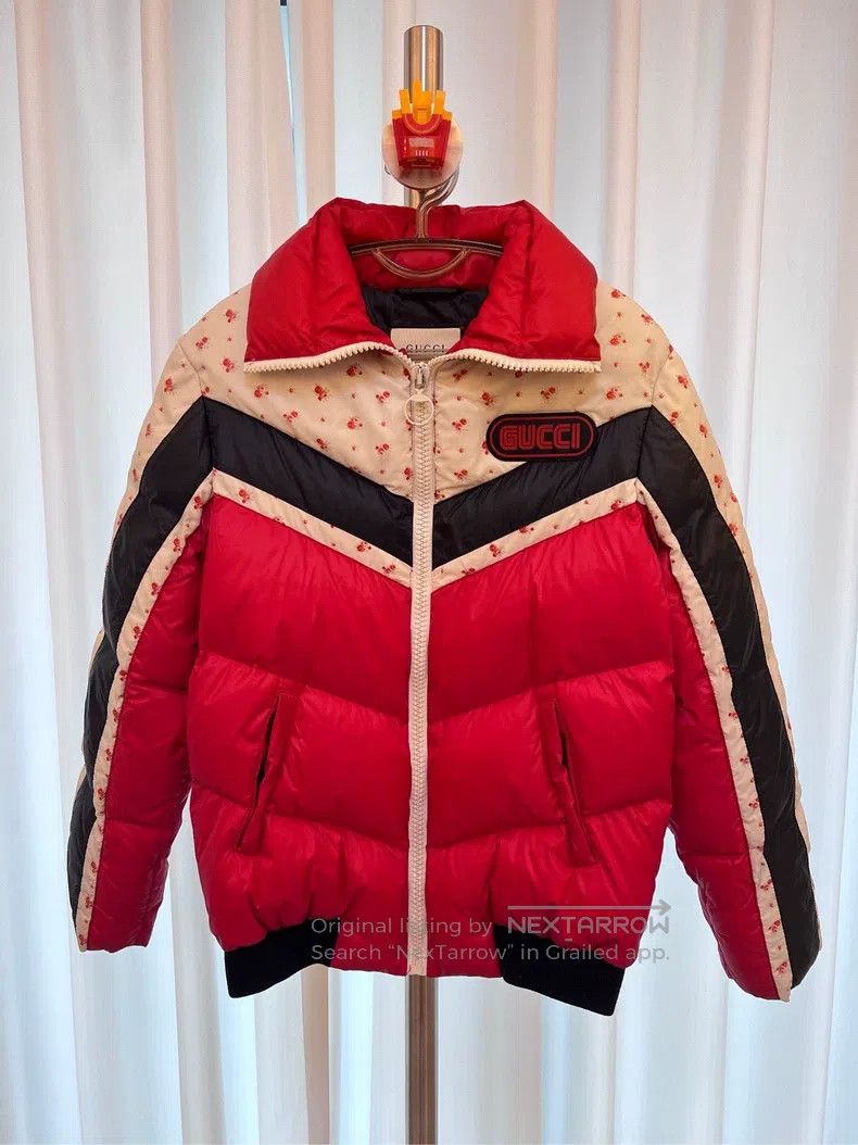 Gucci Gucci Red breastplate logo stitching down jacket Size US XXS / EU 40 - 1 Thumbnail